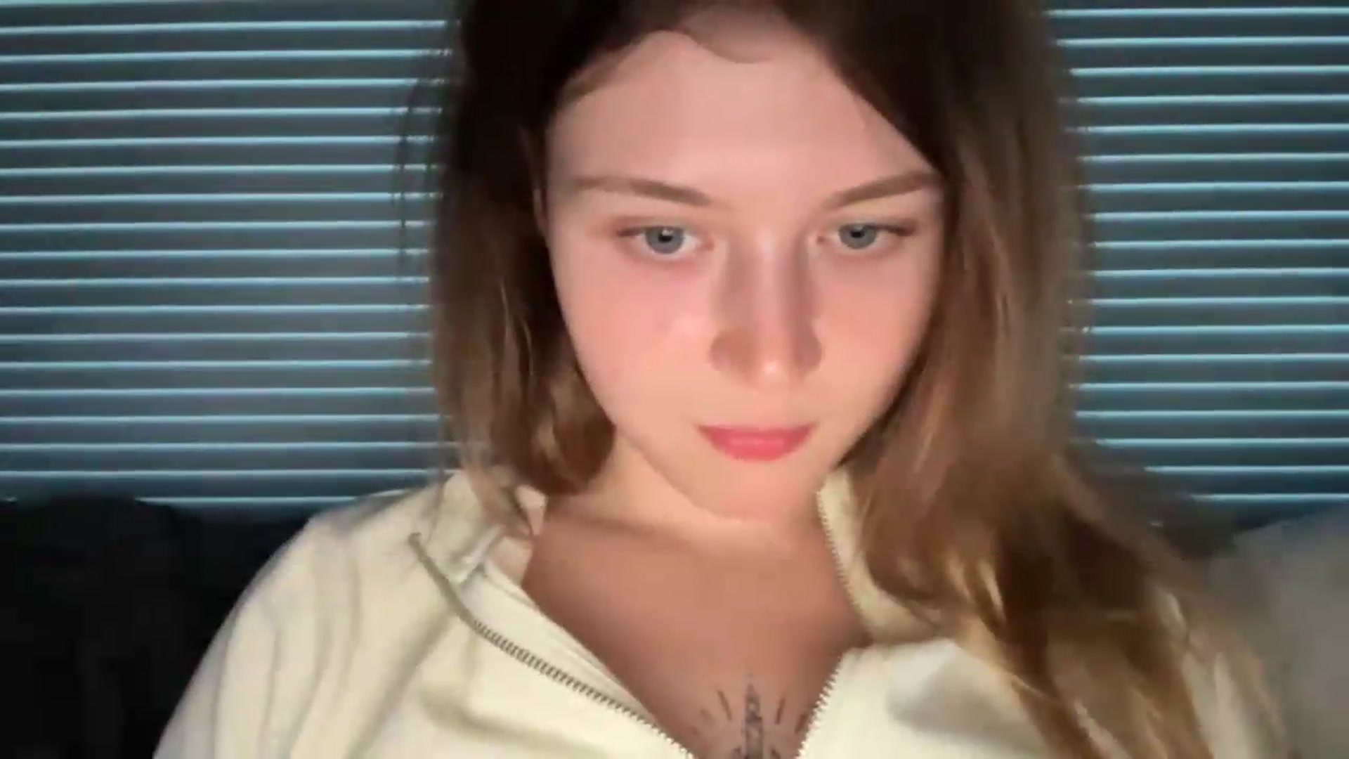 Gallery image thumbnail from BuckwheatLady's myfreecams stream on, 08/30/2026, 17:33 image 9 of 20