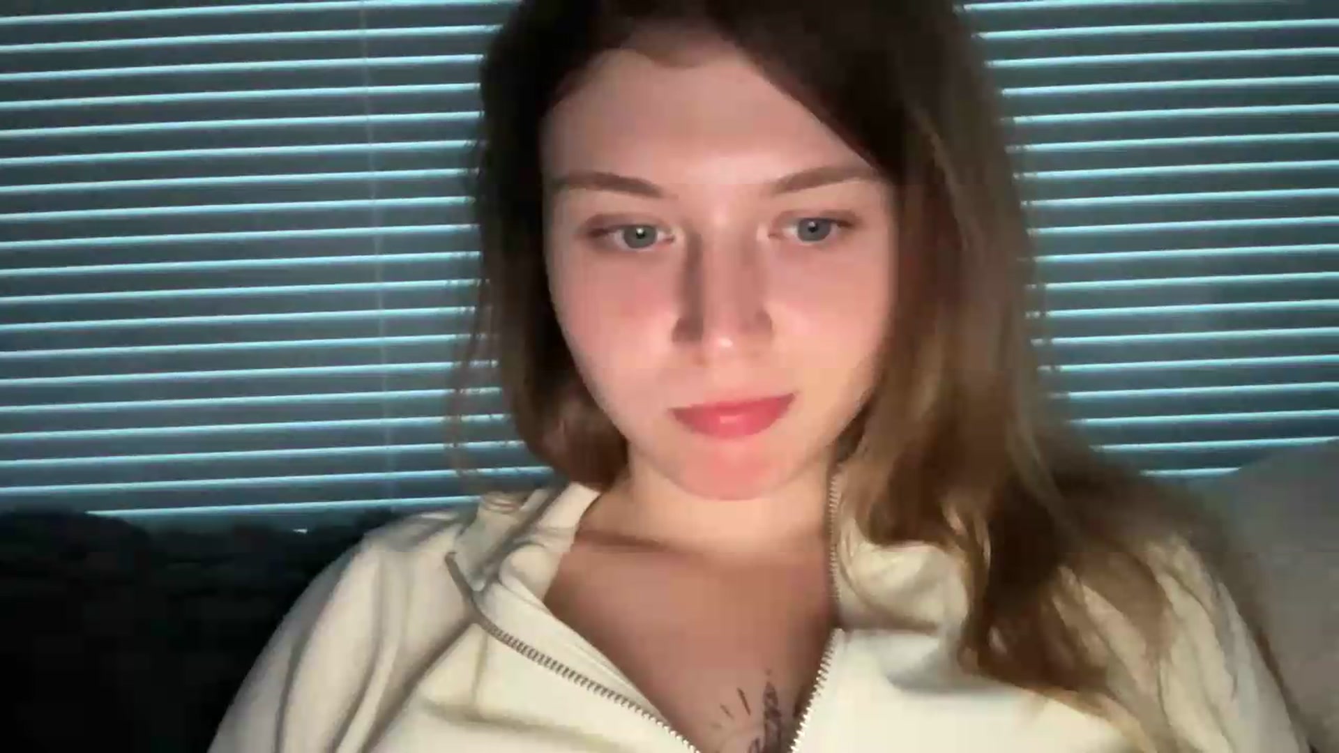 Gallery image thumbnail from BuckwheatLady's myfreecams stream on, 08/30/2026, 17:33 image 6 of 20