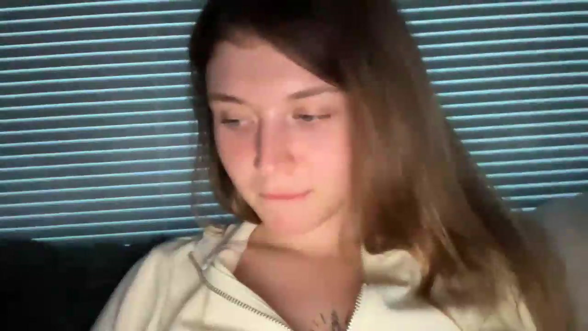 Gallery image thumbnail from BuckwheatLady's myfreecams stream on, 08/30/2026, 17:33 image 7 of 20