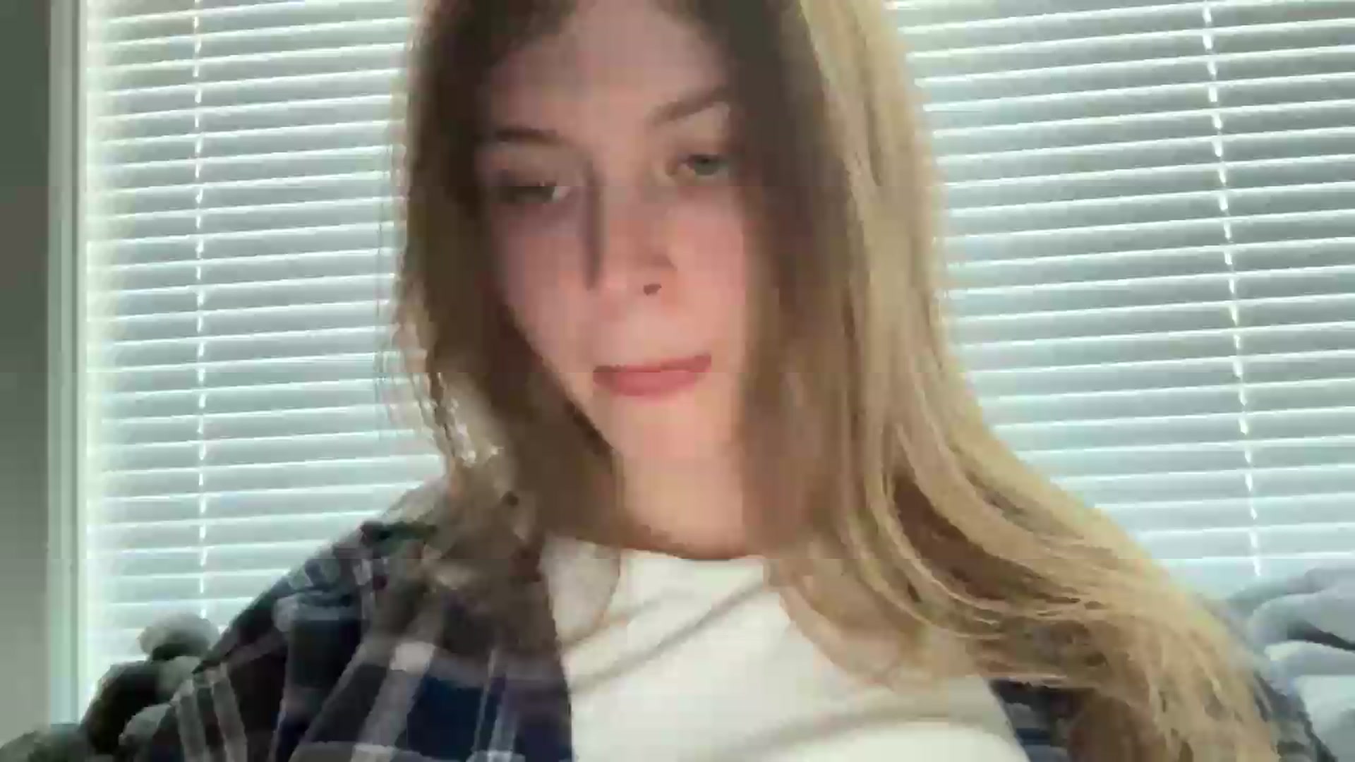 Gallery image thumbnail from BuckwheatLady's myfreecams stream on, 09/02/2026, 11:12 image 8 of 20