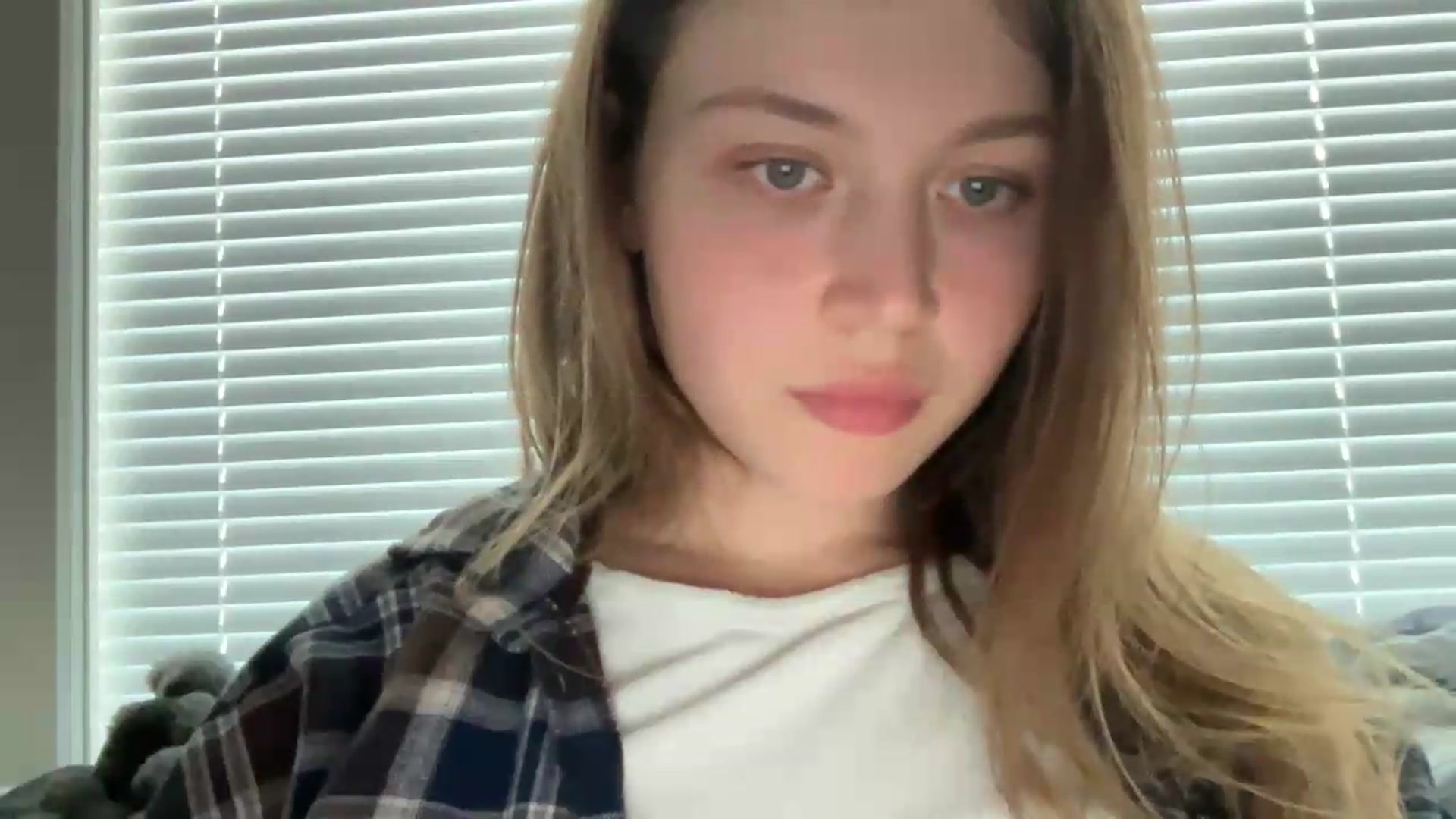 Gallery image thumbnail from BuckwheatLady's myfreecams stream on, 09/02/2026, 11:12 image 12 of 20
