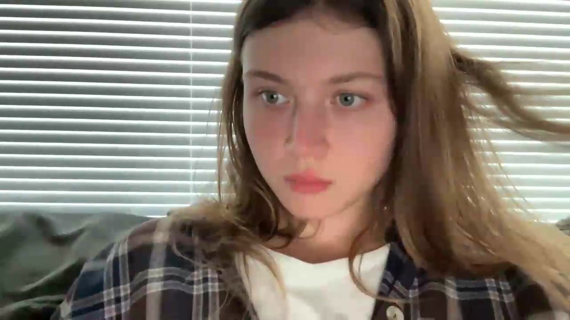 Gallery image thumbnail from BuckwheatLady's myfreecams stream on, 09/02/2026, 13:19 image 15 of 20