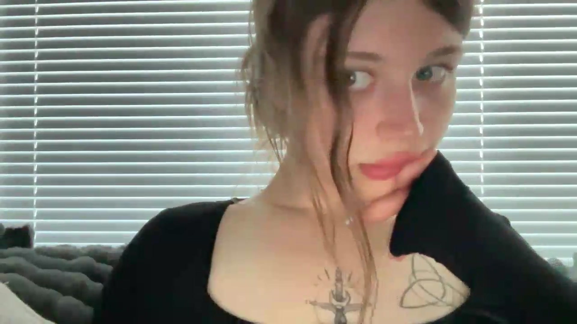 Gallery image thumbnail from BuckwheatLady's myfreecams stream on, 09/03/2026, 13:56 image 2 of 20