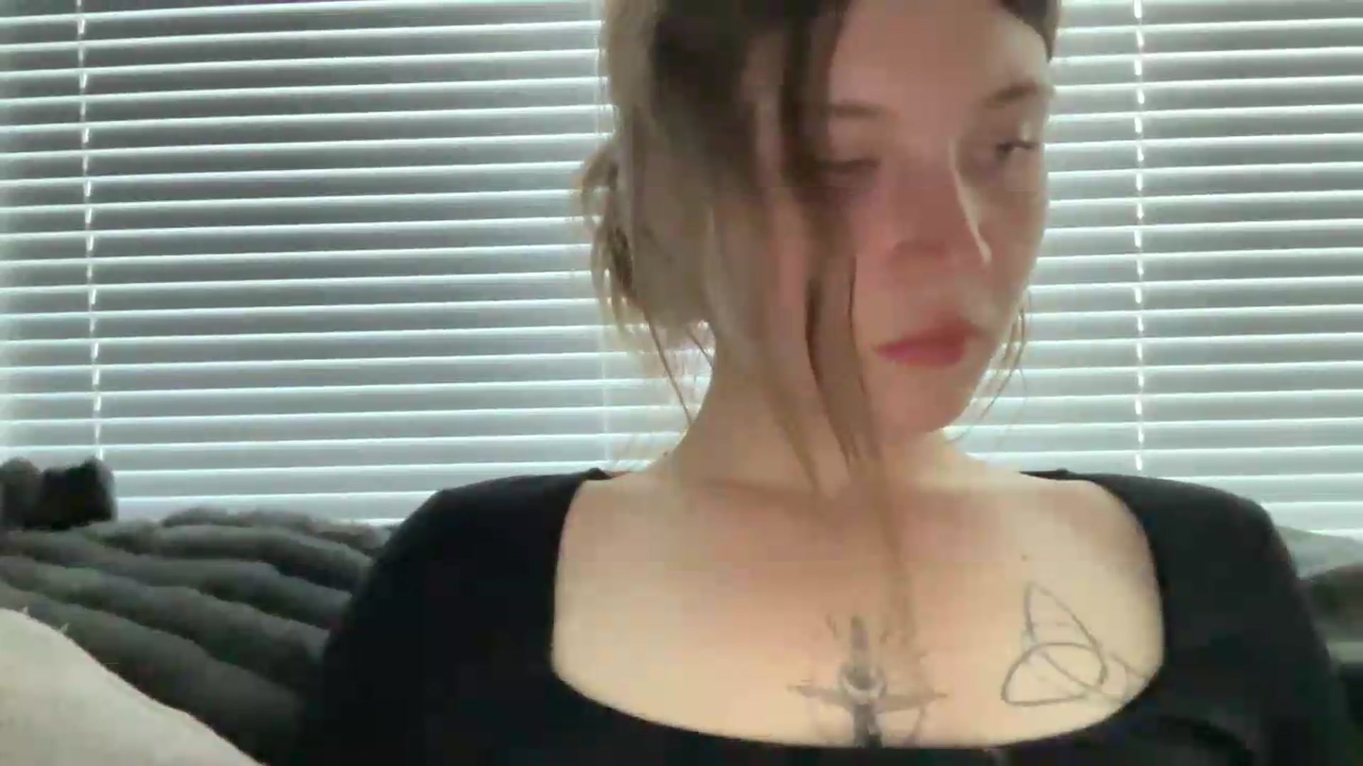 Gallery image thumbnail from BuckwheatLady's myfreecams stream on, 09/03/2026, 13:56 image 6 of 20