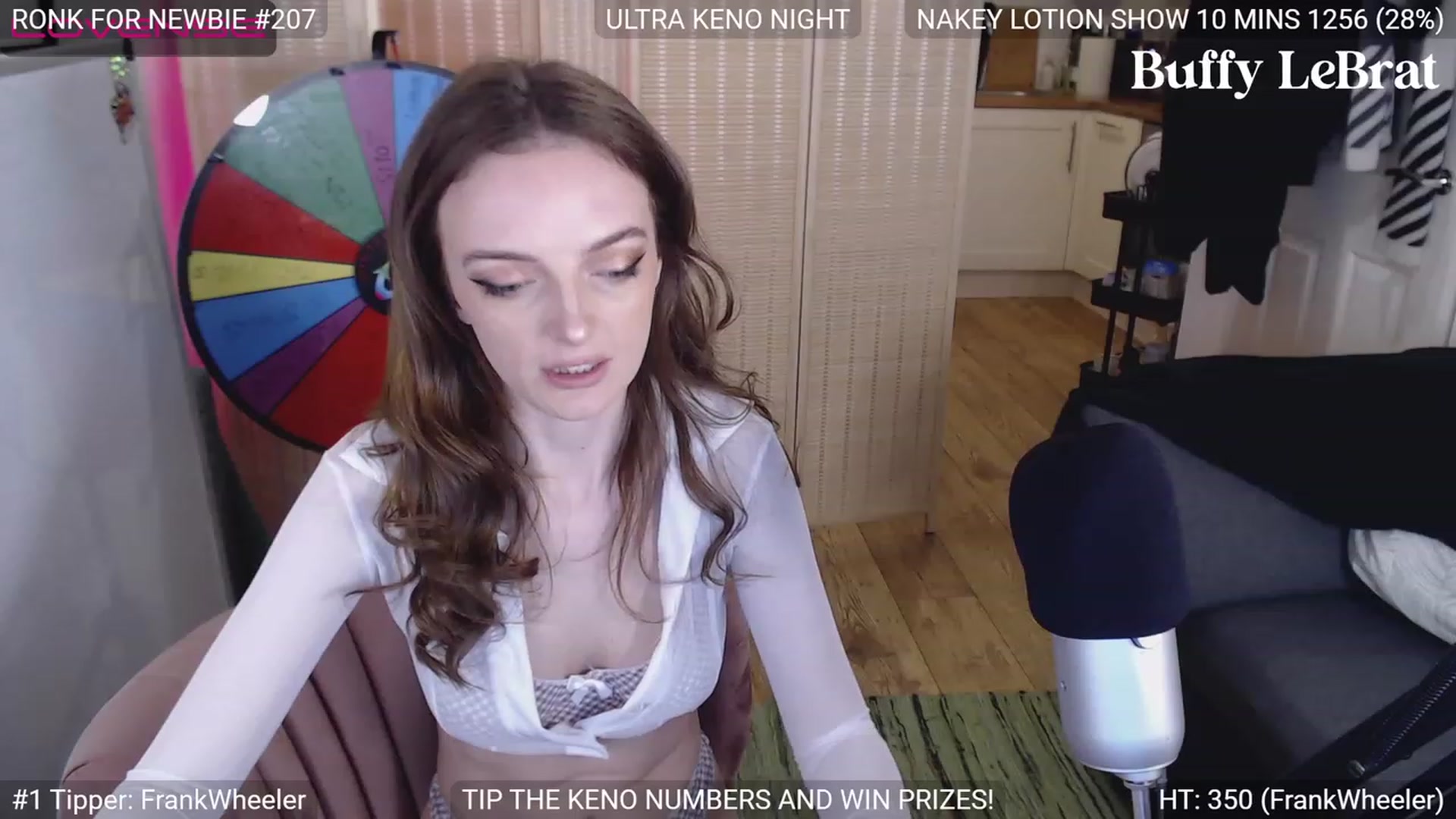 Gallery image thumbnail from BuffyLeBrat's myfreecams stream on, 04/08/2023, 24:17 image 9 of 20