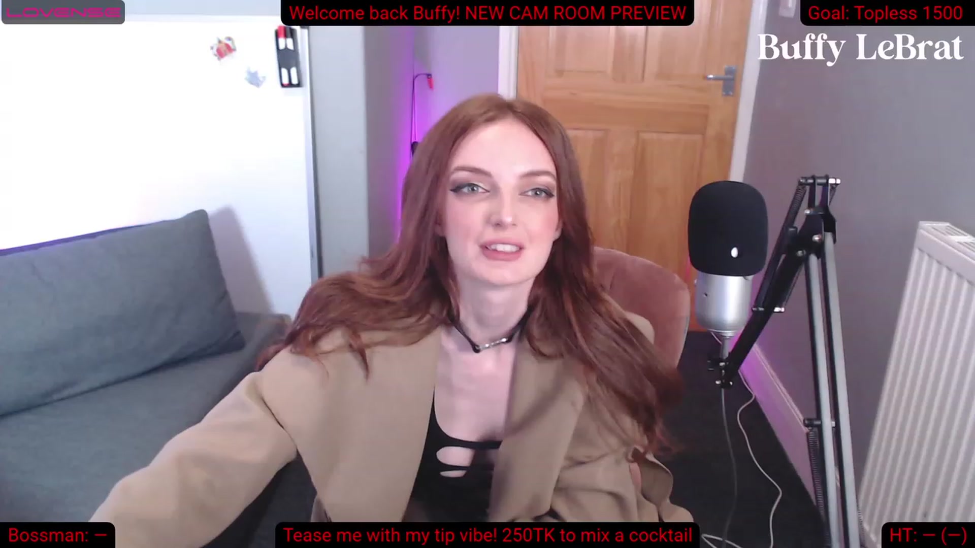 Gallery image thumbnail from BuffyLeBrat's myfreecams stream on, 06/03/2023, 23:33 image 1 of 20