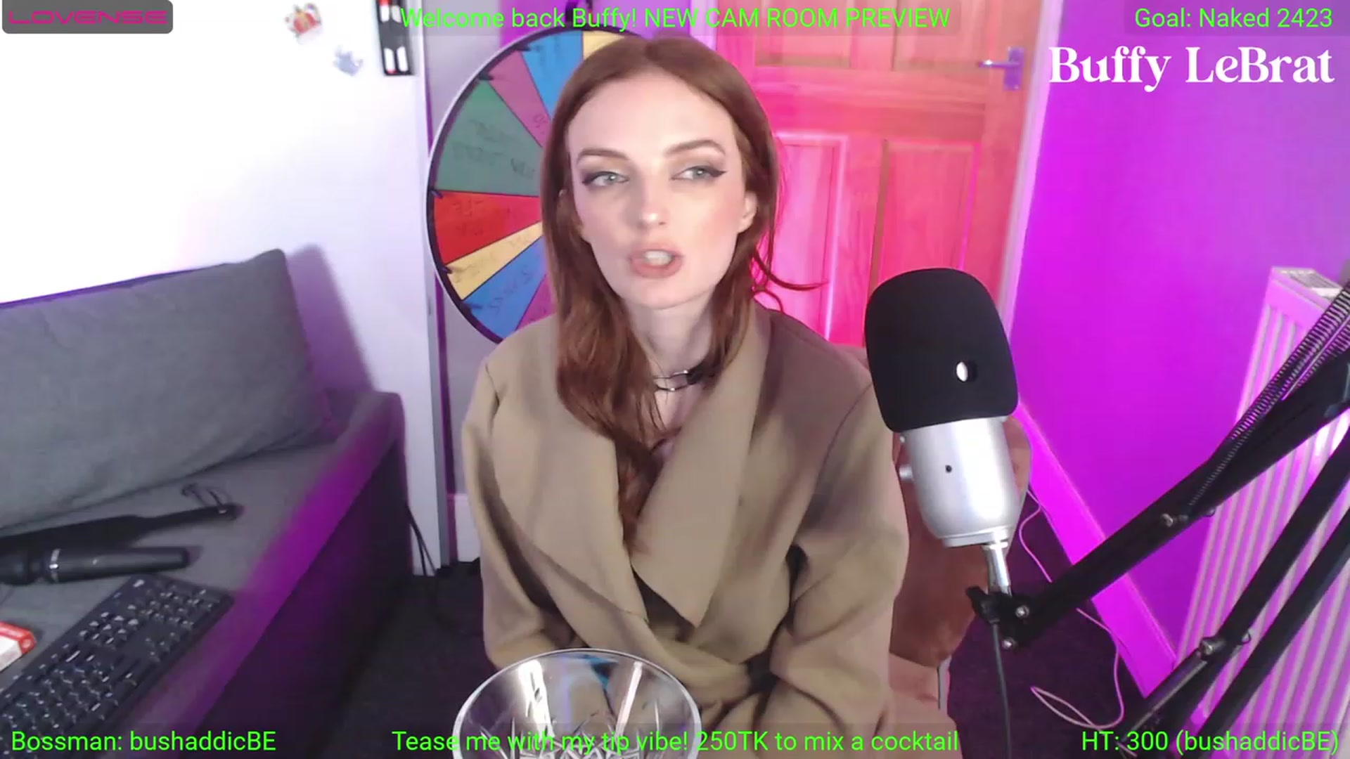 Gallery image thumbnail from BuffyLeBrat's myfreecams stream on, 06/04/2023, 03:54 image 4 of 20