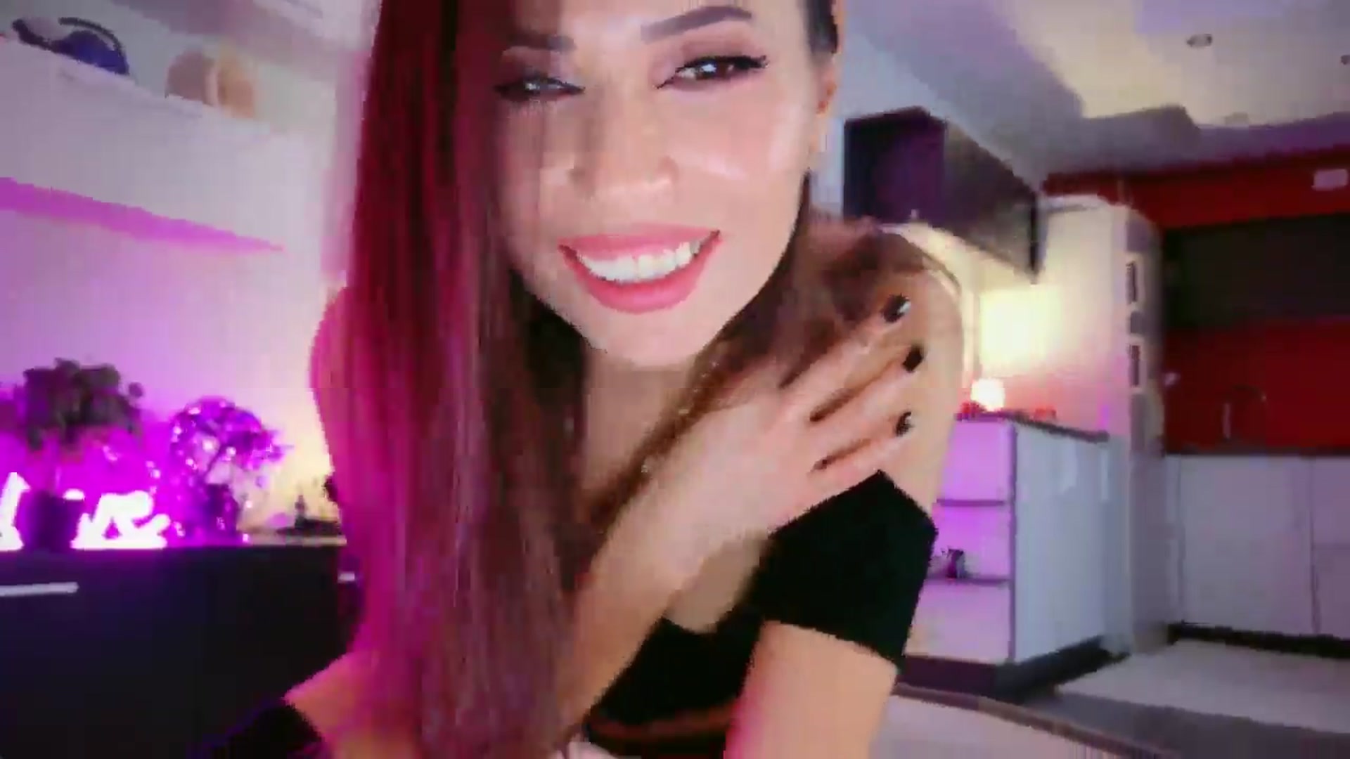 Gallery image thumbnail from BukkakeQueen's myfreecams stream on, 01/17/2026, 24:11 image 3 of 20