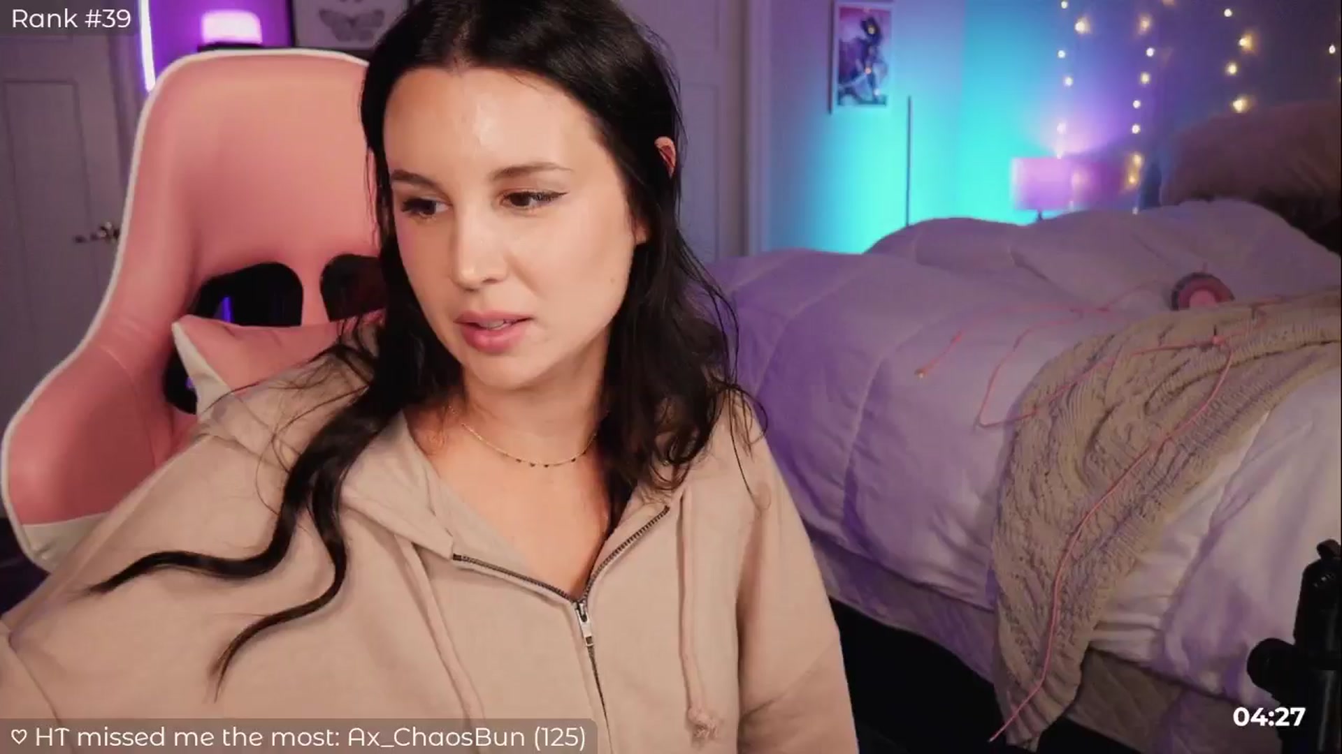 Gallery image thumbnail from Bunbun's myfreecams stream on, 11/06/2024, 03:46 image 3 of 20