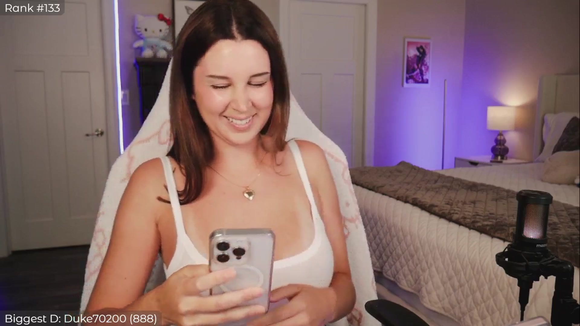 Gallery image thumbnail from Bunbun's myfreecams stream on, 07/29/2025, 18:14 image 11 of 20