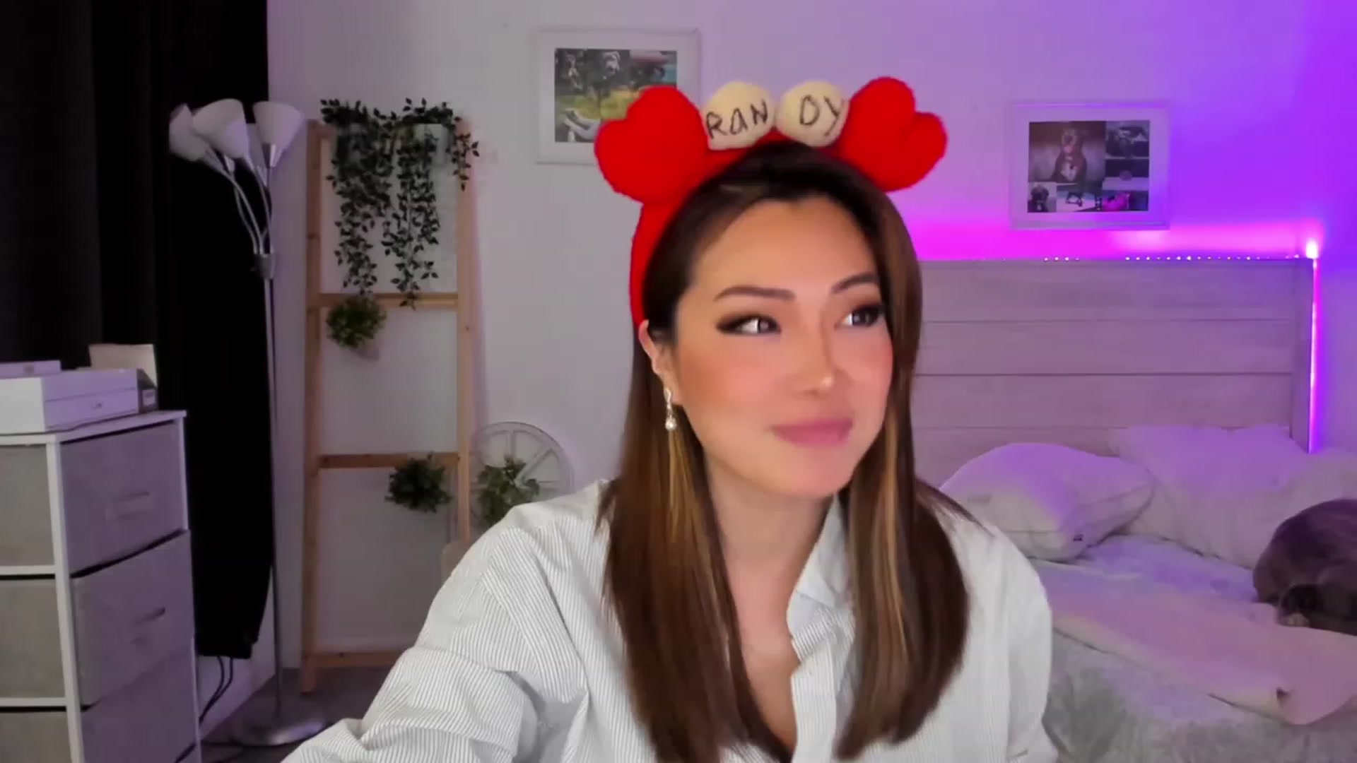Gallery image thumbnail from Bunni_'s myfreecams stream on, 11/24/2022, 07:20 image 3 of 20