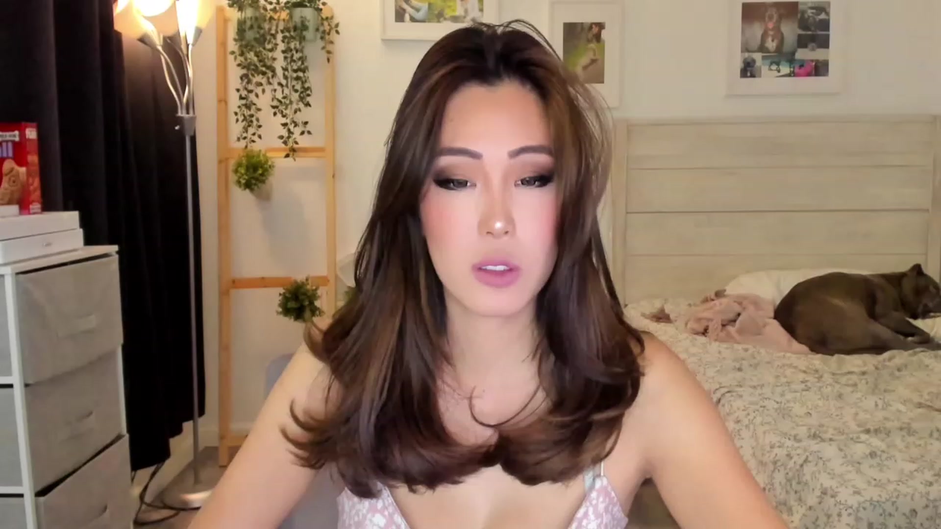 Gallery image thumbnail from Bunni_'s myfreecams stream on, 12/03/2022, 08:31 image 17 of 20