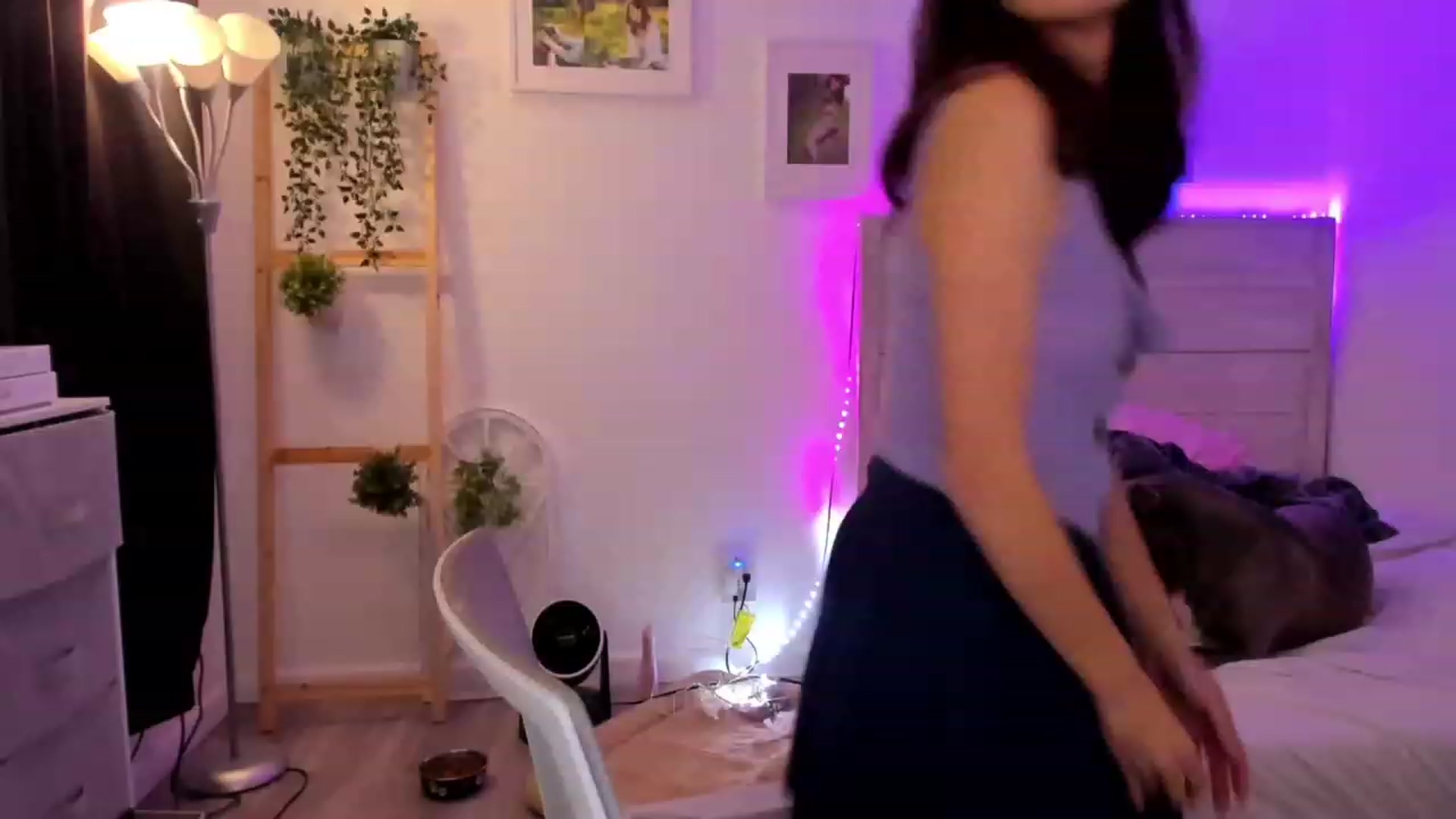 Gallery image thumbnail from Bunni_'s myfreecams stream on, 12/09/2022, 08:37 image 4 of 20