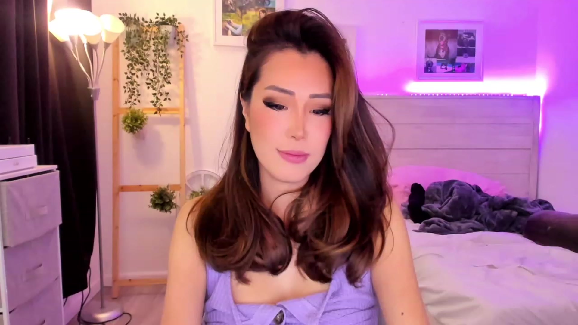 Gallery image thumbnail from Bunni_'s myfreecams stream on, 12/09/2022, 08:37 image 10 of 20