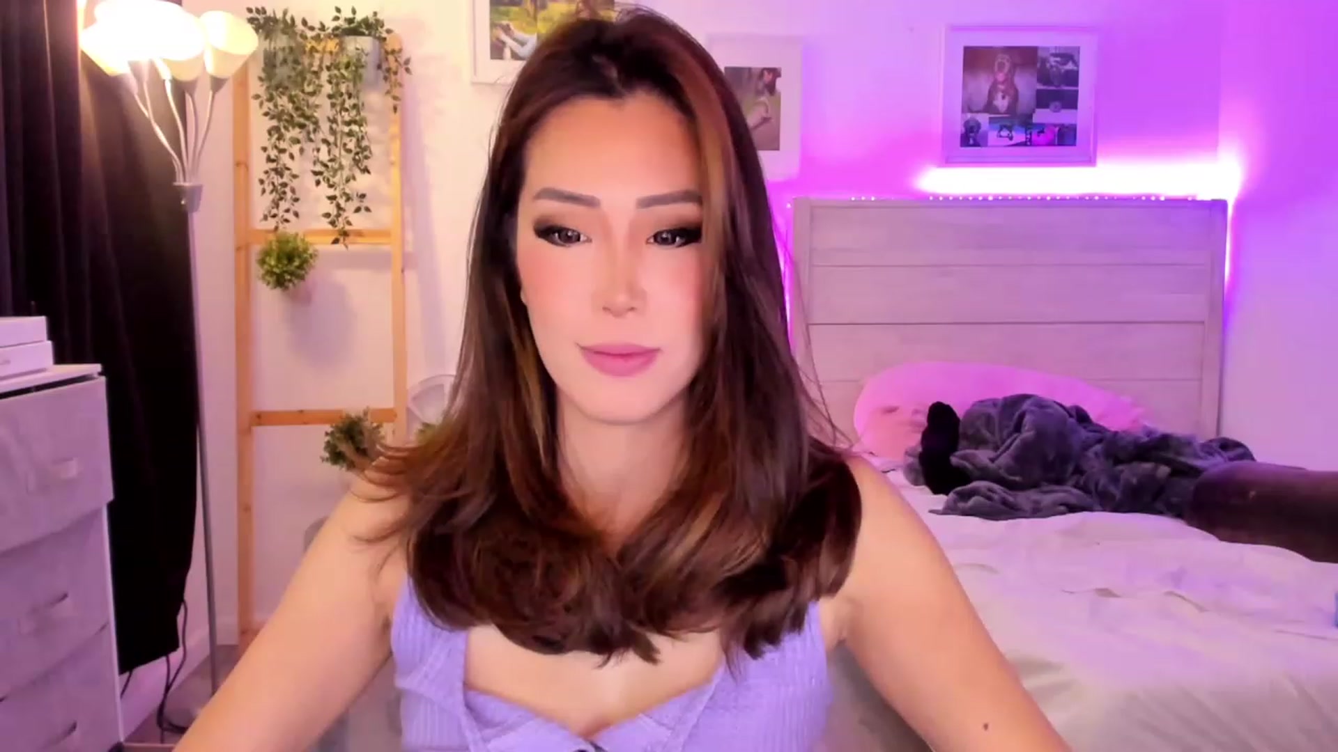 Gallery image thumbnail from Bunni_'s myfreecams stream on, 12/09/2022, 08:37 image 9 of 20