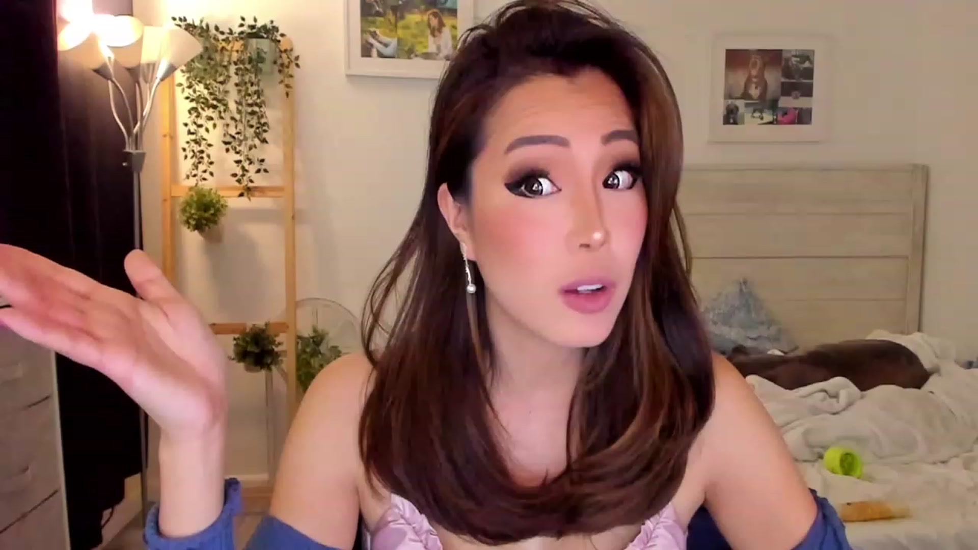 Gallery image thumbnail from Bunni_'s myfreecams stream on, 12/23/2022, 08:31 image 3 of 20