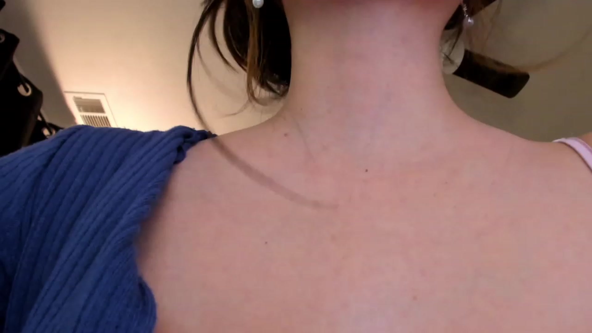 Gallery image thumbnail from Bunni_'s myfreecams stream on, 12/23/2022, 08:31 image 18 of 20