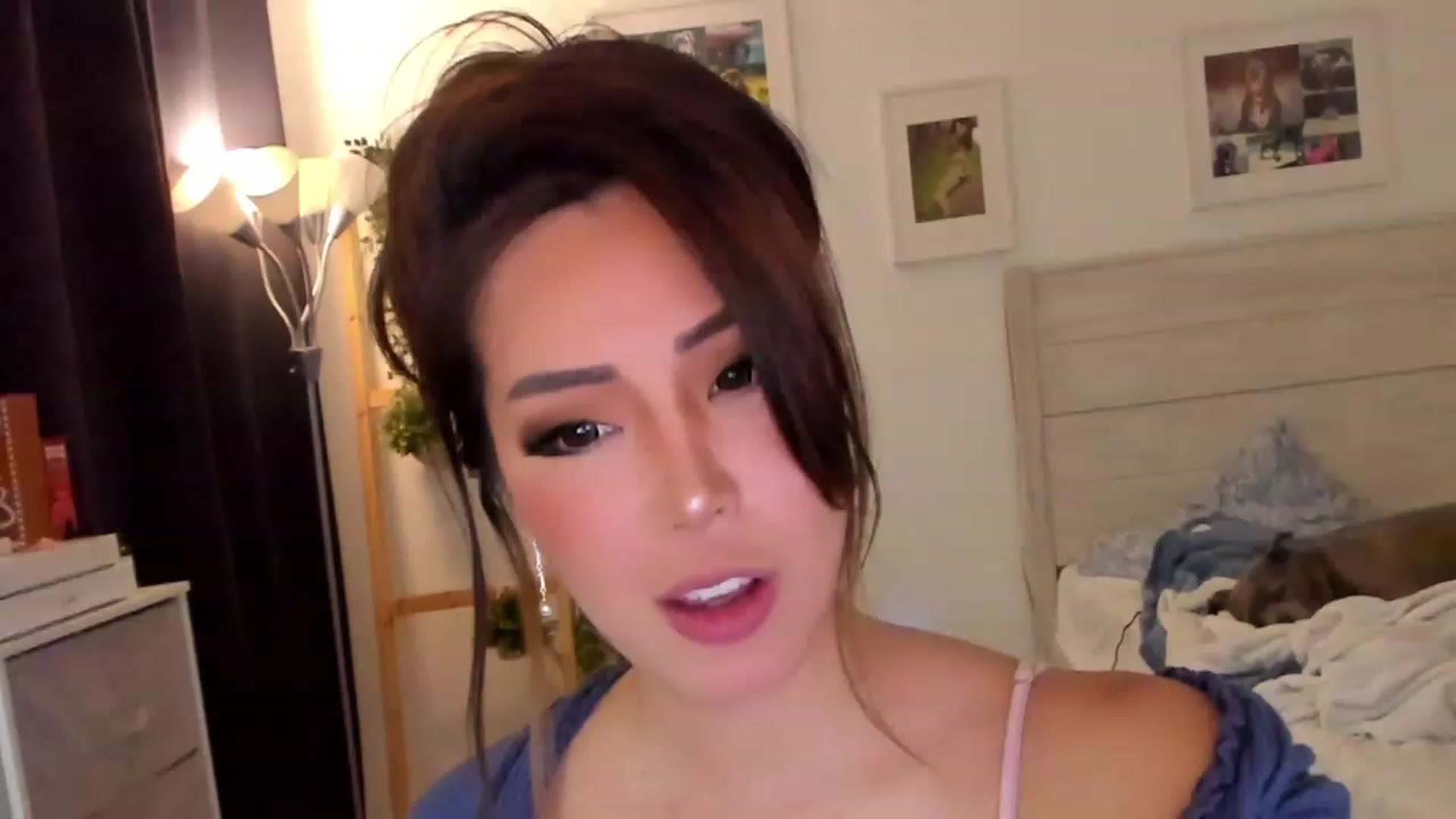 Gallery image thumbnail from Bunni_'s myfreecams stream on, 12/23/2022, 08:31 image 16 of 20