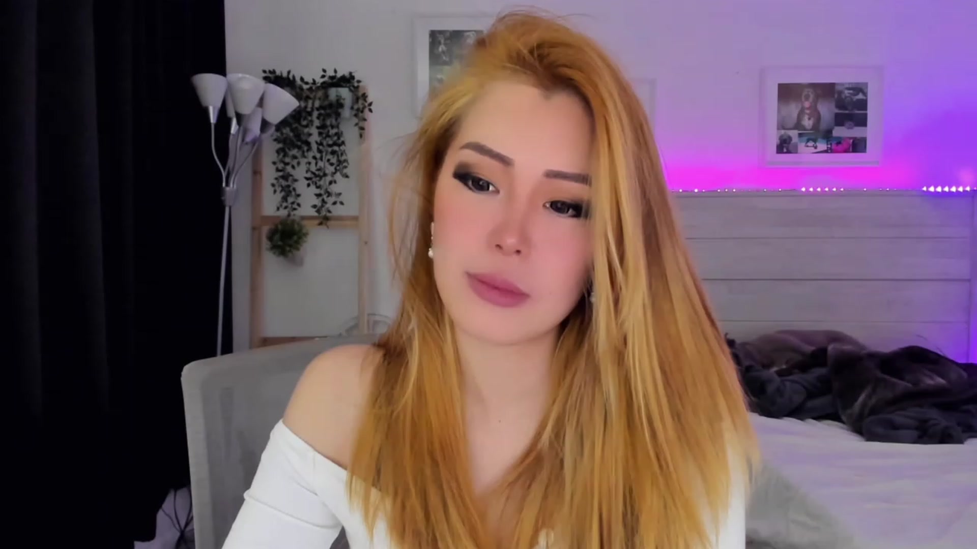 Gallery image thumbnail from Bunni_'s myfreecams stream on, 01/21/2023, 08:09 image 2 of 20