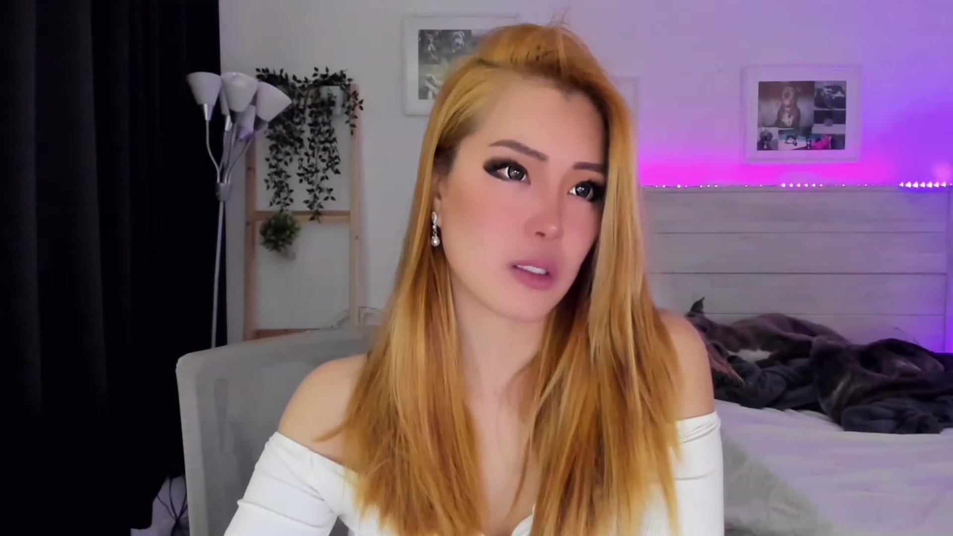 Gallery image thumbnail from Bunni_'s myfreecams stream on, 01/21/2023, 08:09 image 12 of 20