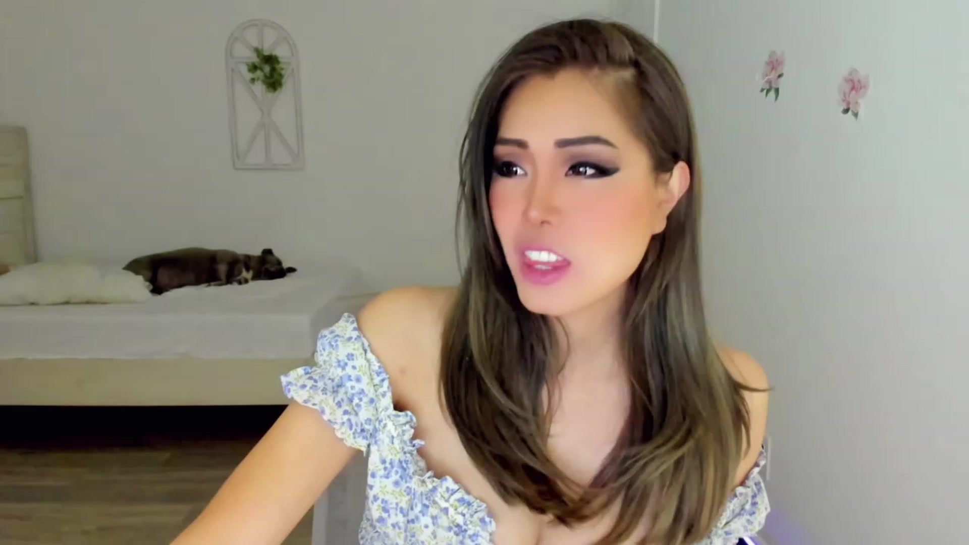 Gallery image thumbnail from Bunni_'s myfreecams stream on, 01/27/2023, 07:01 image 18 of 20