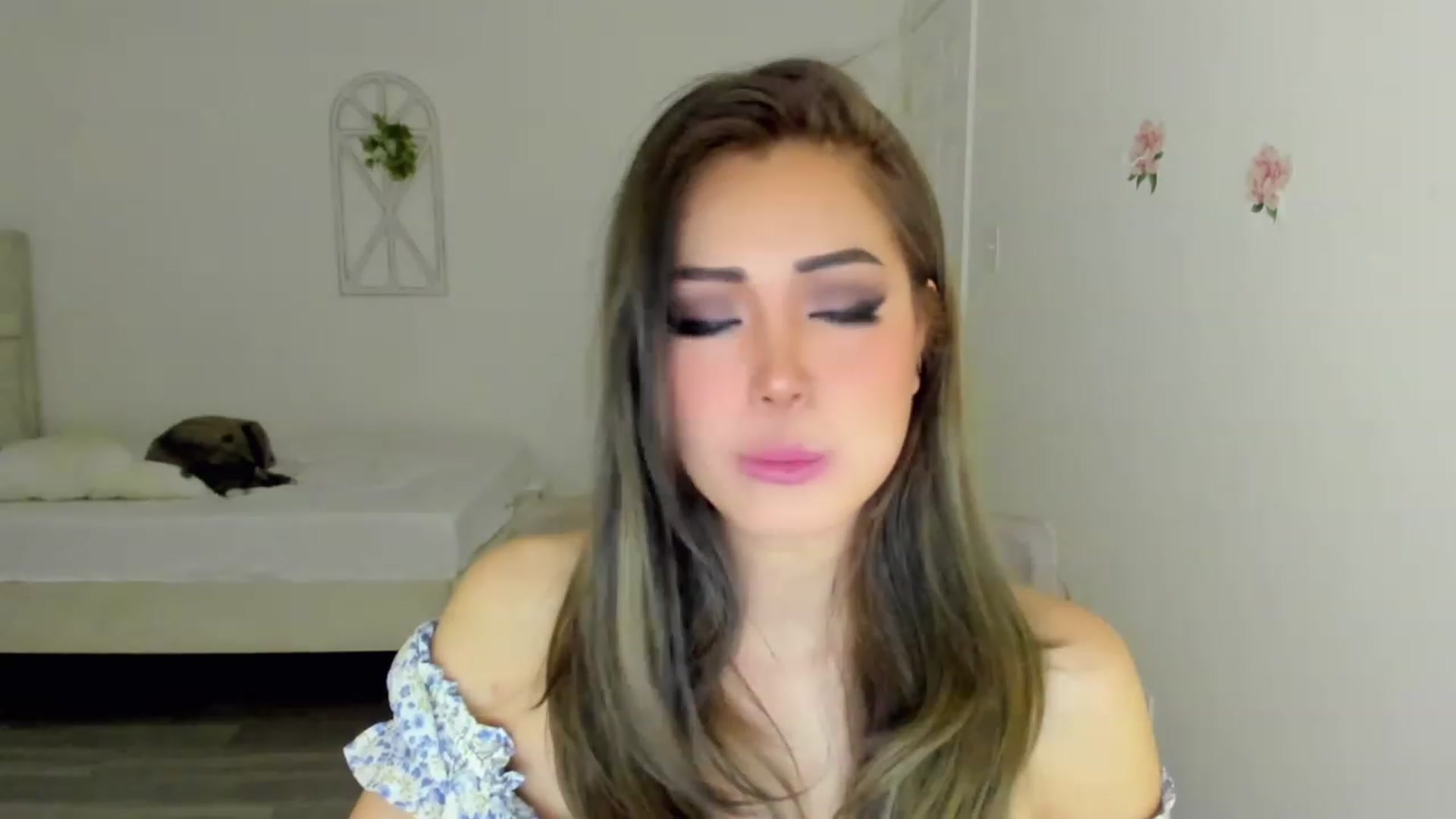 Gallery image thumbnail from Bunni_'s myfreecams stream on, 01/27/2023, 07:32 image 16 of 20