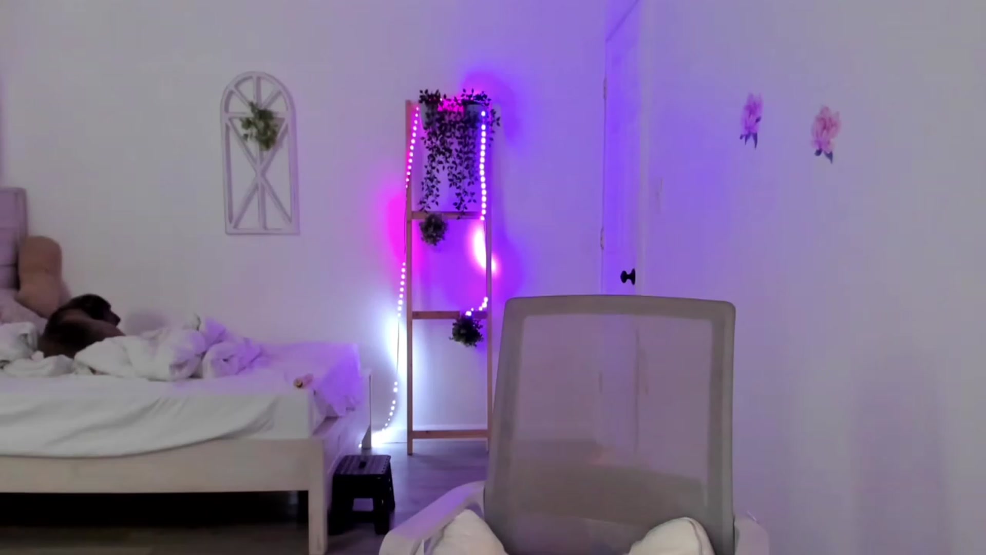 Gallery image thumbnail from Bunni_'s myfreecams stream on, 02/02/2023, 09:39 image 11 of 20