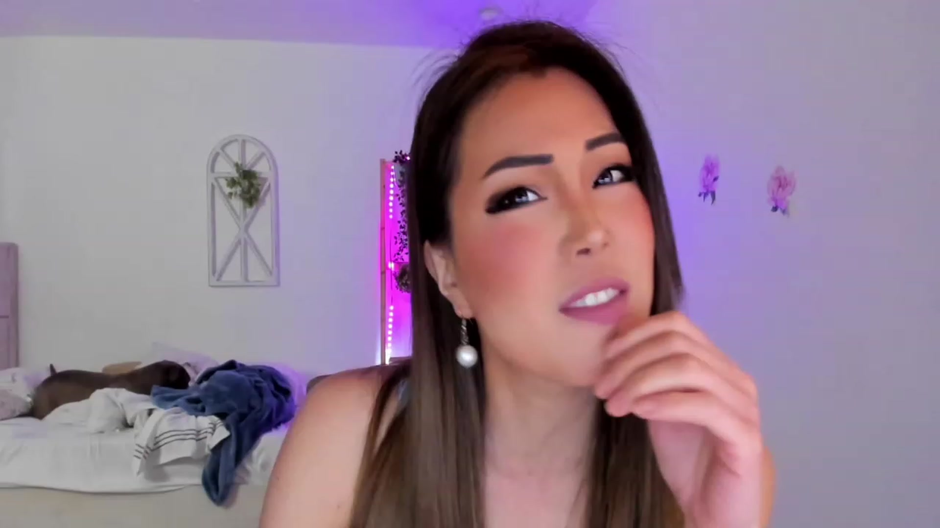 Gallery image thumbnail from Bunni_'s myfreecams stream on, 02/04/2023, 07:57 image 14 of 20