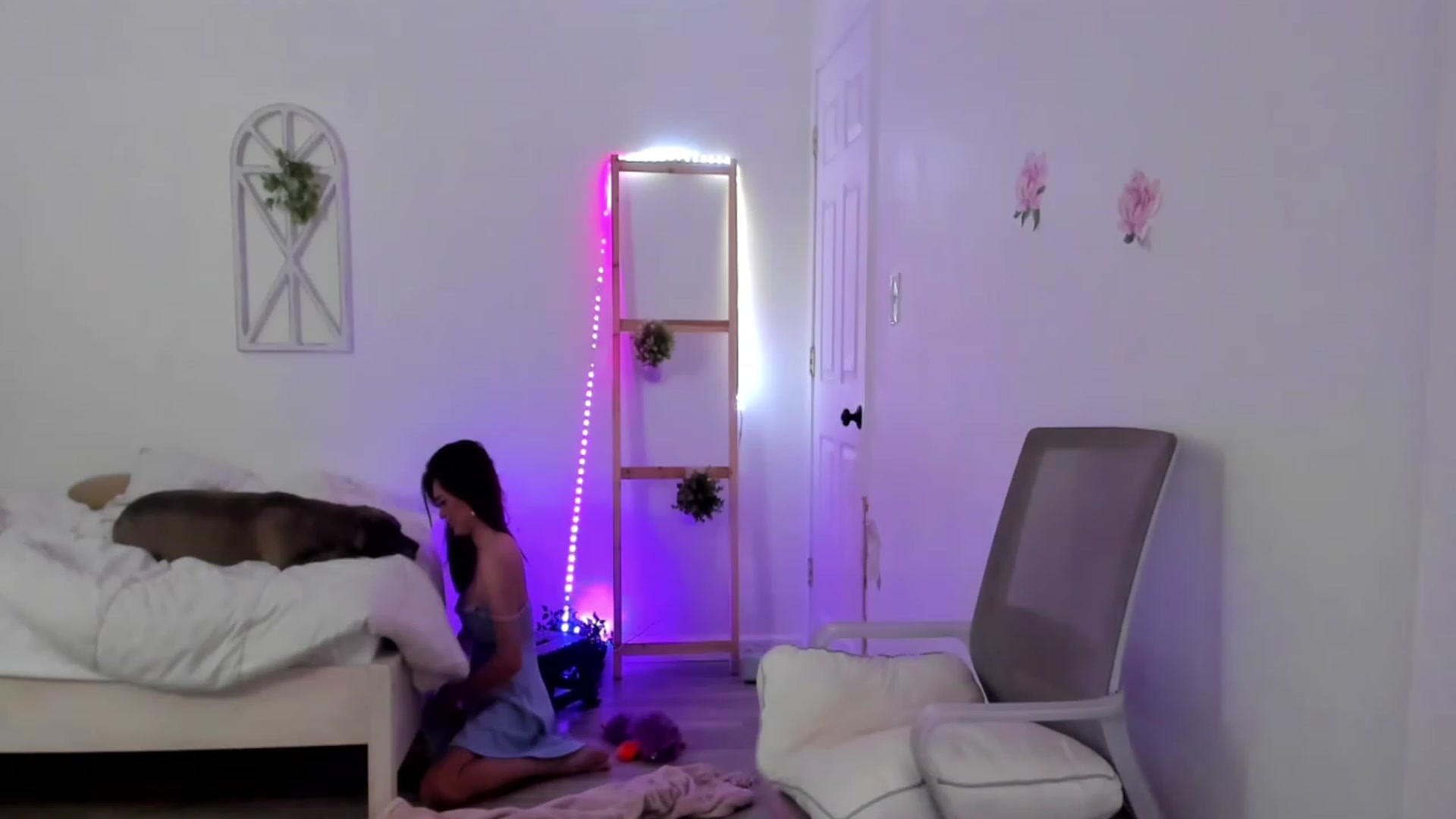 Gallery image thumbnail from Bunni_'s myfreecams stream on, 02/04/2023, 09:55 image 1 of 20