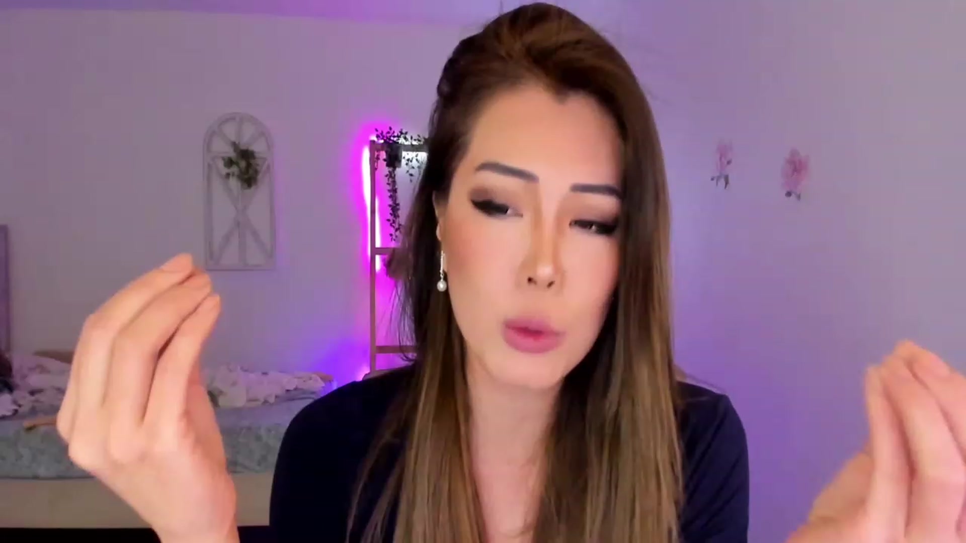 Gallery image thumbnail from Bunni_'s myfreecams stream on, 02/07/2023, 08:07 image 19 of 20