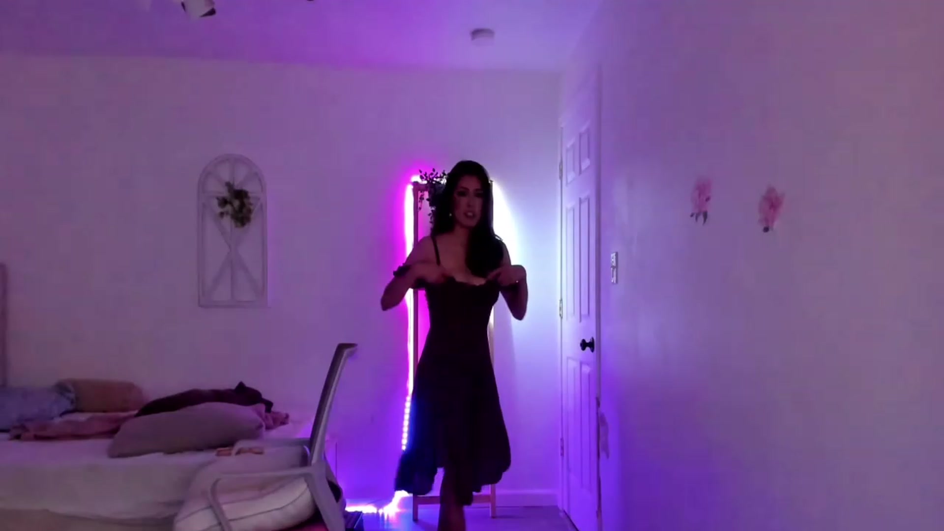 Gallery image thumbnail from Bunni_'s myfreecams stream on, 02/09/2023, 07:13 image 19 of 20