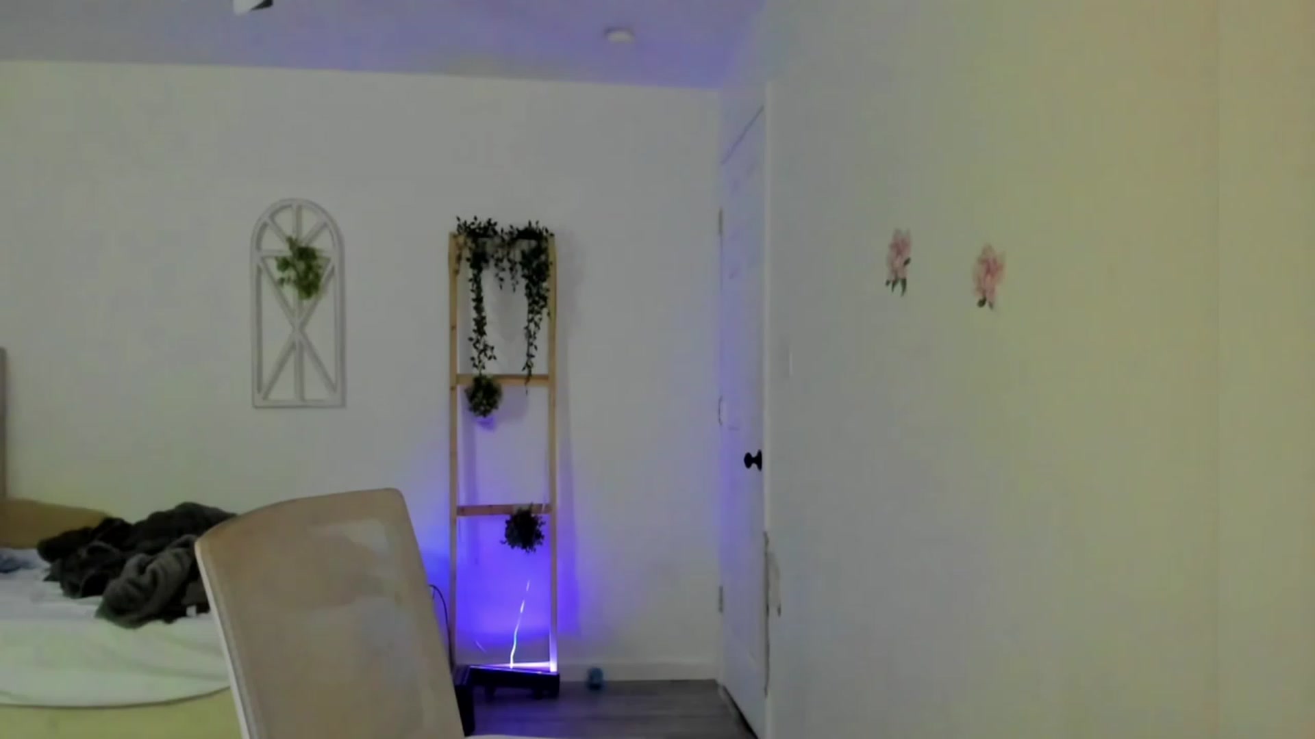 Gallery image thumbnail from Bunni_'s myfreecams stream on, 02/11/2023, 06:12 image 12 of 20