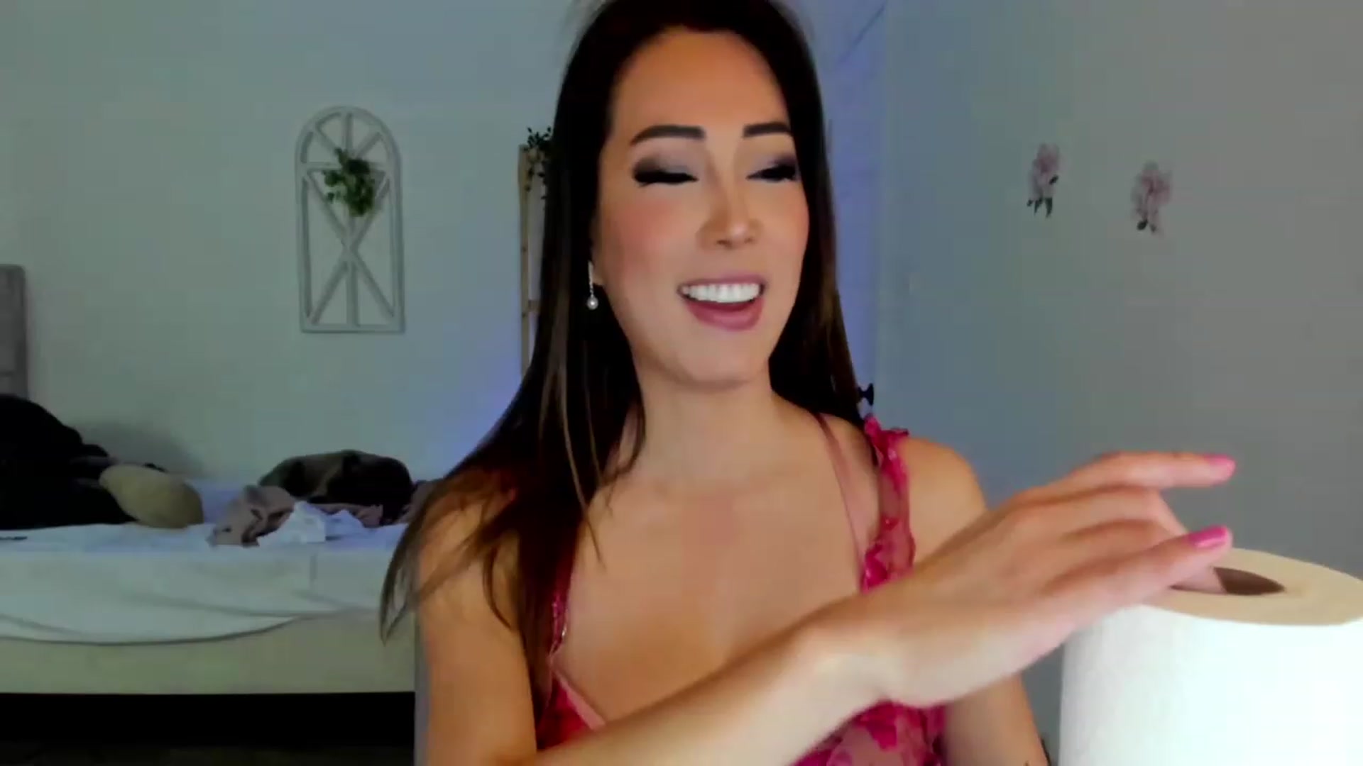 Gallery image thumbnail from Bunni_'s myfreecams stream on, 02/11/2023, 07:24 image 8 of 20
