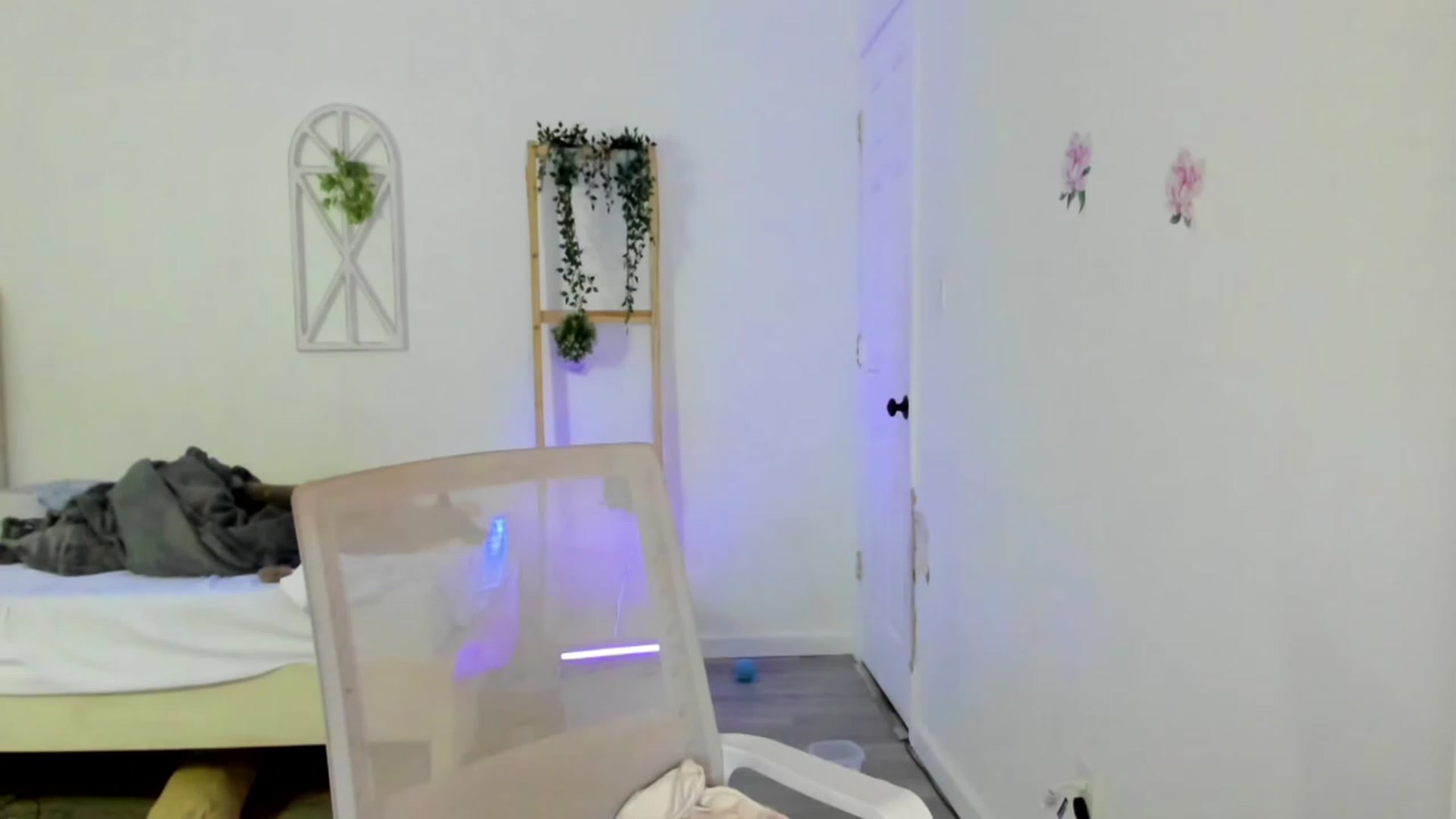 Gallery image thumbnail from Bunni_'s myfreecams stream on, 02/12/2023, 07:03 image 1 of 20