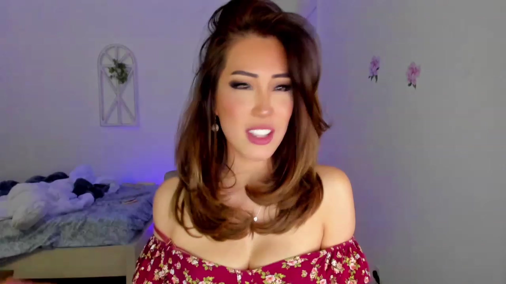 Gallery image thumbnail from Bunni_'s myfreecams stream on, 02/18/2023, 07:44 image 18 of 20