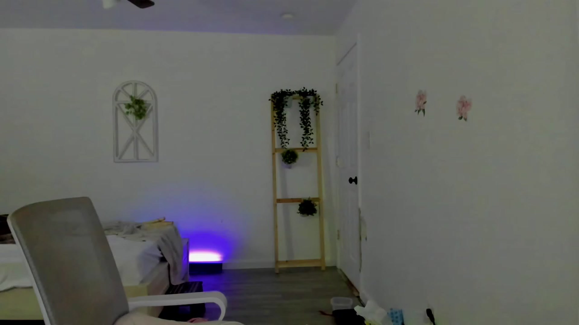 Gallery image thumbnail from Bunni_'s myfreecams stream on, 02/24/2023, 07:41 image 2 of 20