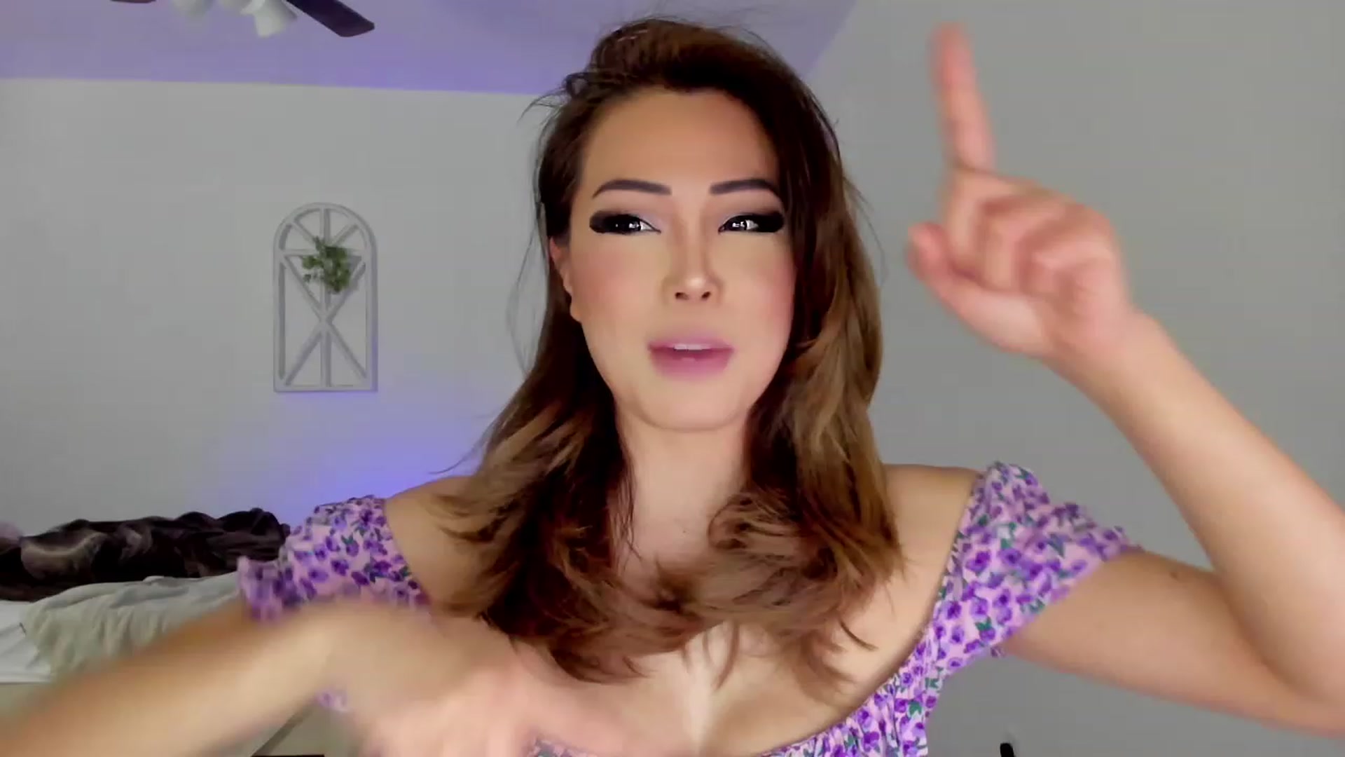 Gallery image thumbnail from Bunni_'s myfreecams stream on, 02/25/2023, 07:53 image 6 of 20
