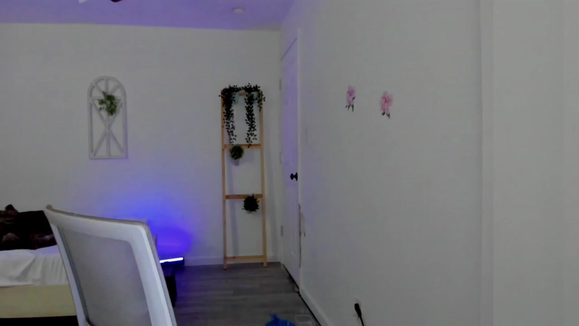 Gallery image thumbnail from Bunni_'s myfreecams stream on, 03/02/2023, 08:12 image 13 of 20