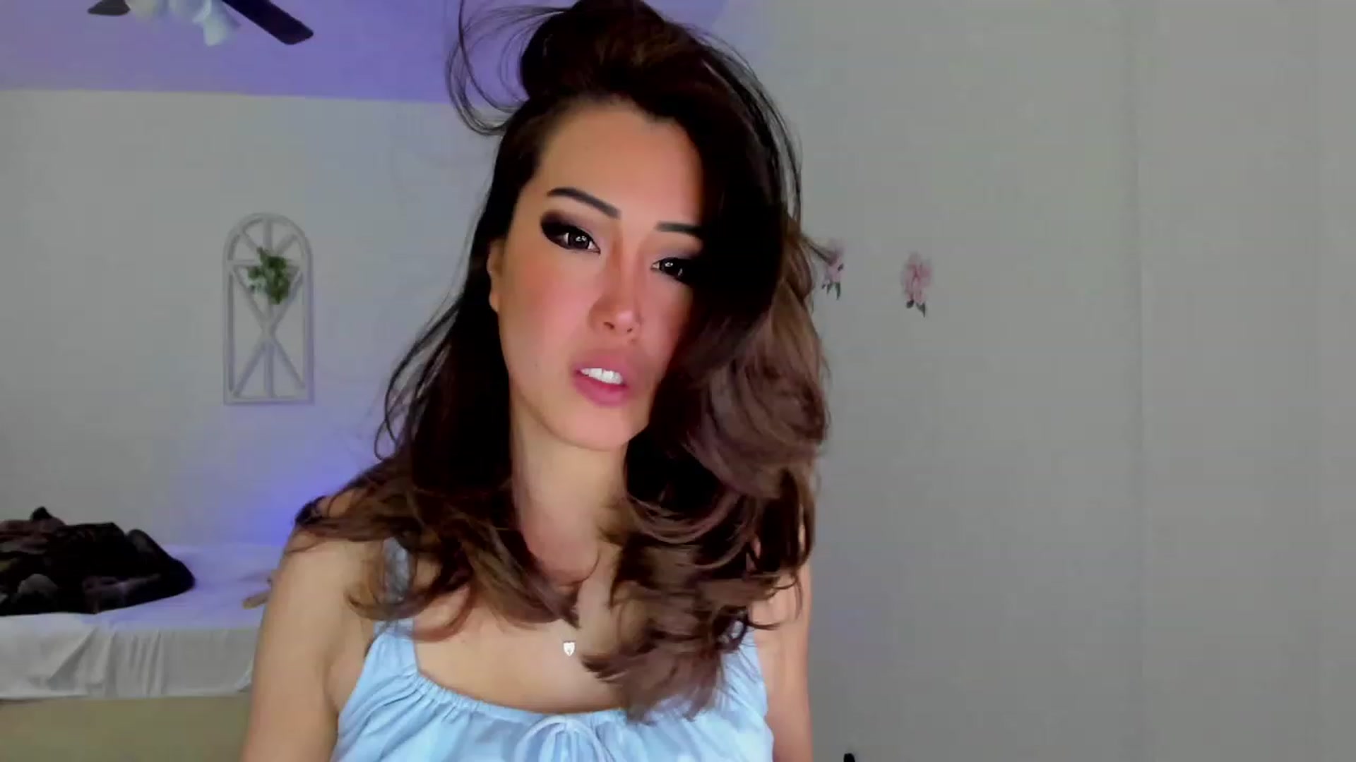 Gallery image thumbnail from Bunni_'s myfreecams stream on, 03/02/2023, 08:12 image 17 of 20