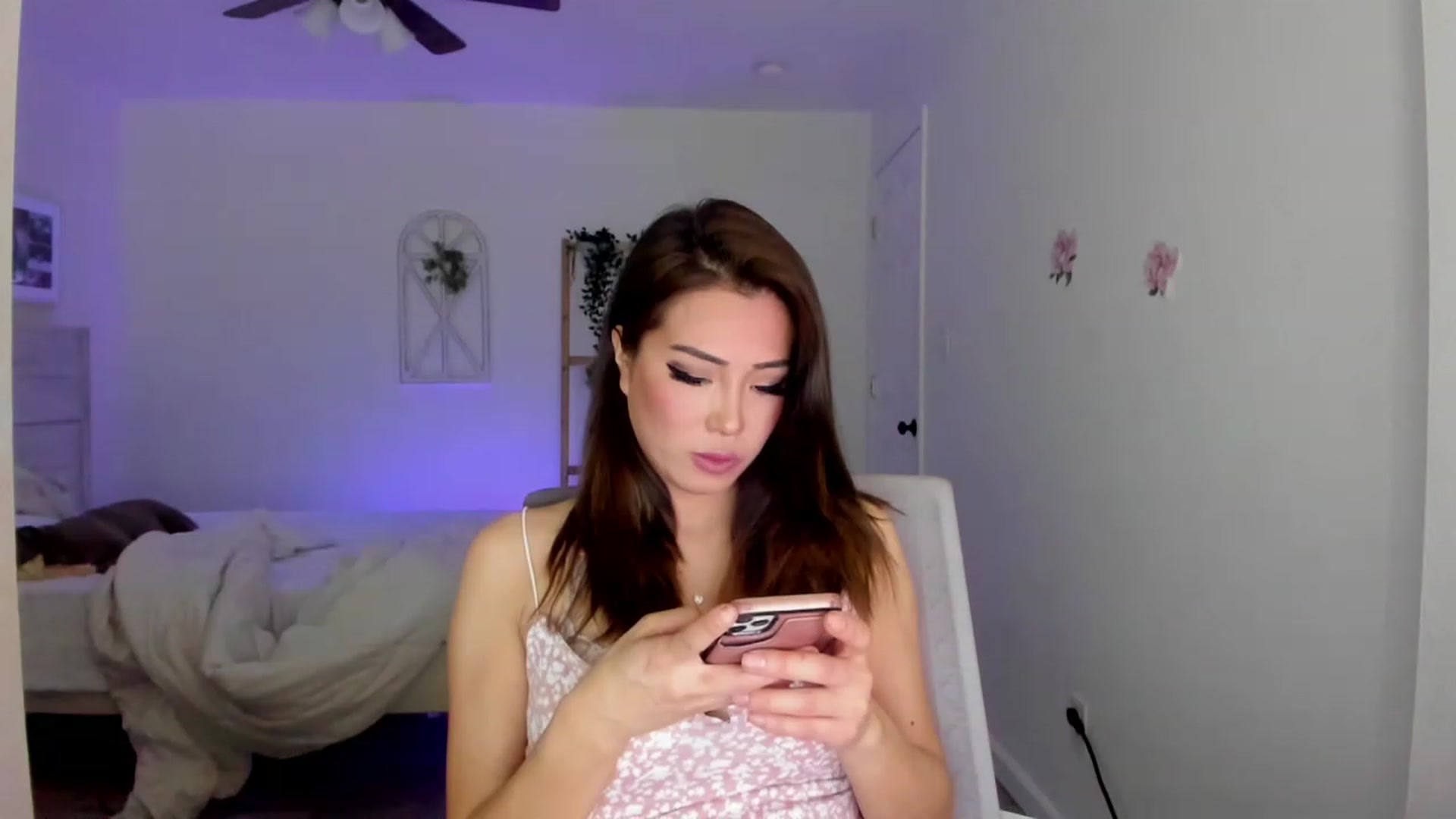 Gallery image thumbnail from Bunni_'s myfreecams stream on, 03/13/2023, 07:03 image 17 of 20