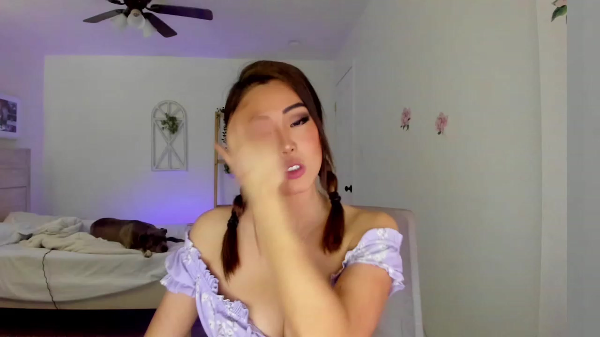 Gallery image thumbnail from Bunni_'s myfreecams stream on, 03/14/2023, 06:24 image 6 of 20