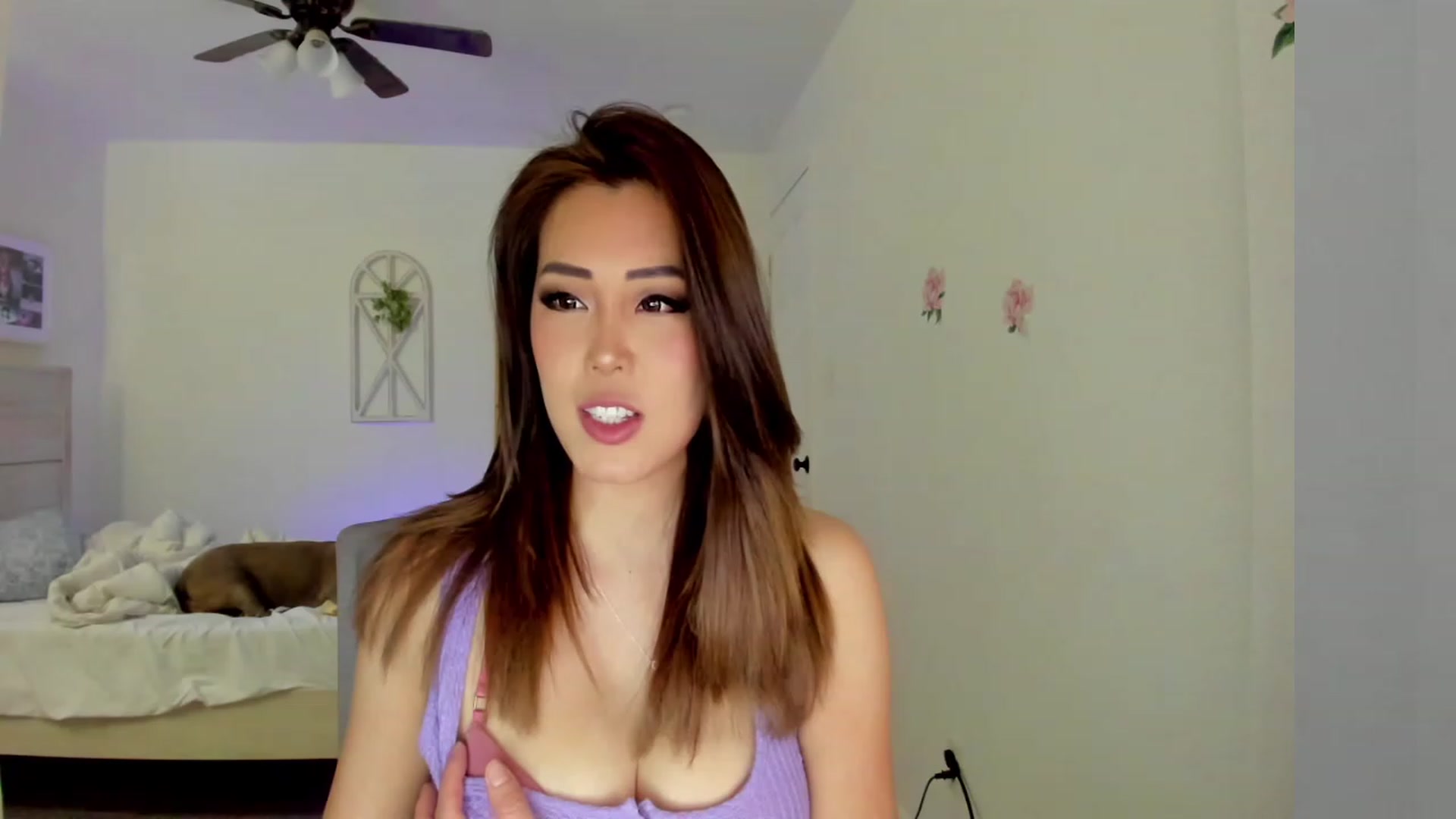Gallery image thumbnail from Bunni_'s myfreecams stream on, 03/18/2023, 05:55 image 5 of 20