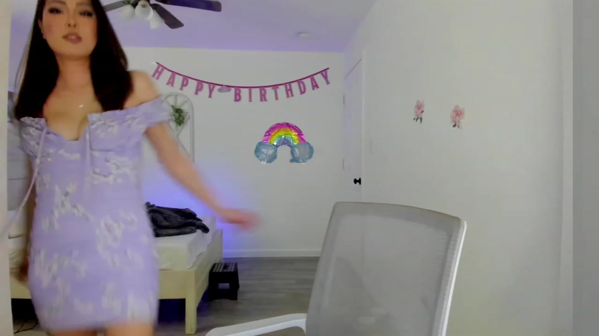 Gallery image thumbnail from Bunni_'s myfreecams stream on, 03/21/2023, 07:07 image 6 of 20