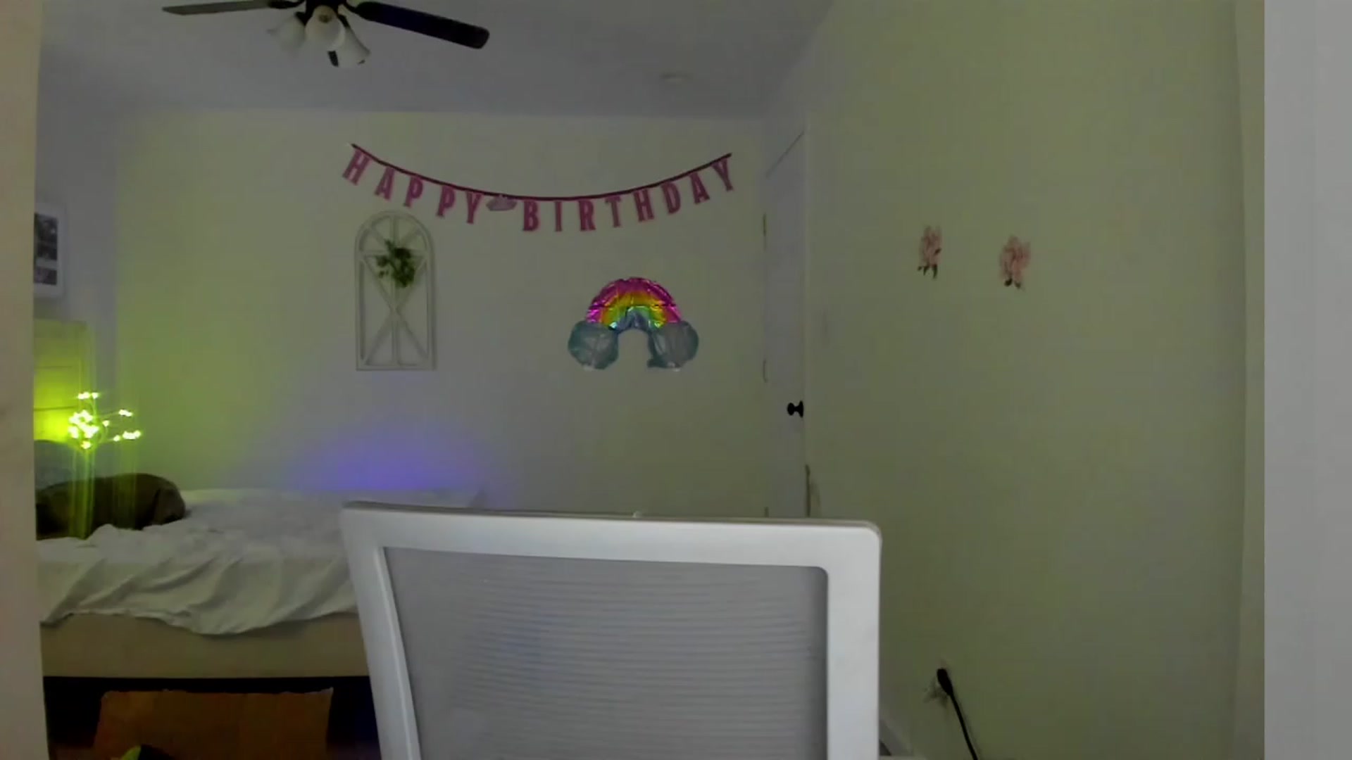 Gallery image thumbnail from Bunni_'s myfreecams stream on, 03/27/2023, 06:30 image 14 of 20