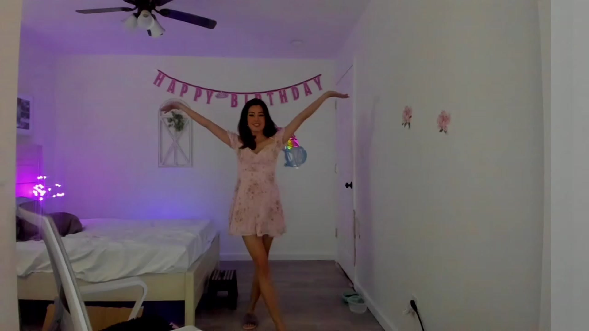 Gallery image thumbnail from Bunni_'s myfreecams stream on, 03/27/2023, 06:30 image 19 of 20