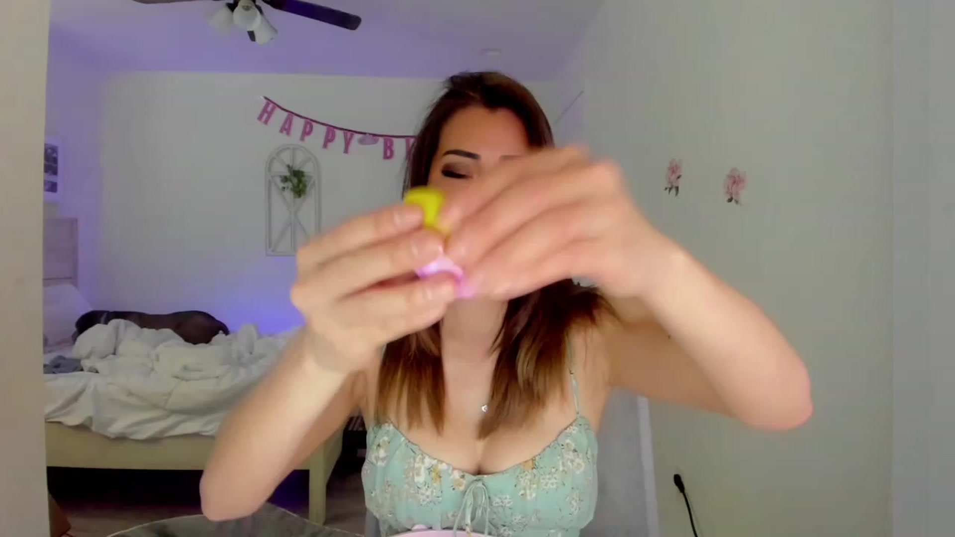 Gallery image thumbnail from Bunni_'s myfreecams stream on, 03/29/2023, 06:17 image 15 of 20