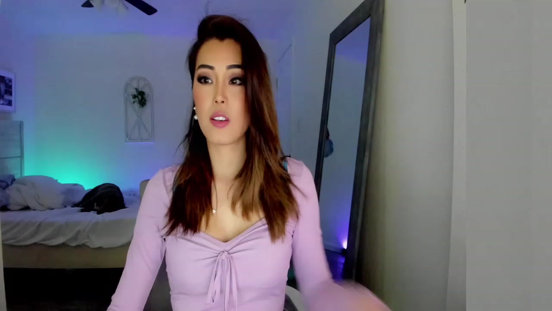 Gallery image thumbnail from Bunni_'s myfreecams stream on, 03/30/2023, 06:02 image 5 of 20