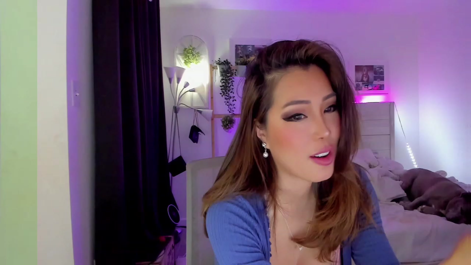 Gallery image thumbnail from Bunni_'s myfreecams stream on, 04/06/2023, 06:47 image 3 of 20