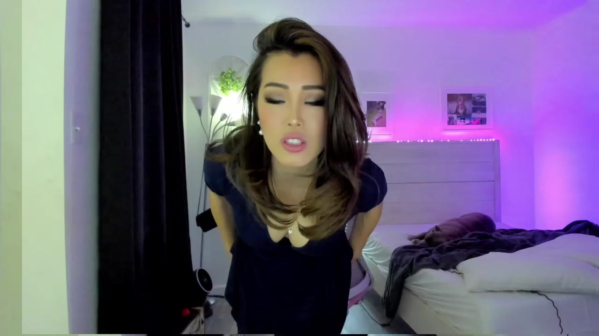 Gallery image thumbnail from Bunni_'s myfreecams stream on, 04/16/2023, 06:40 image 11 of 20