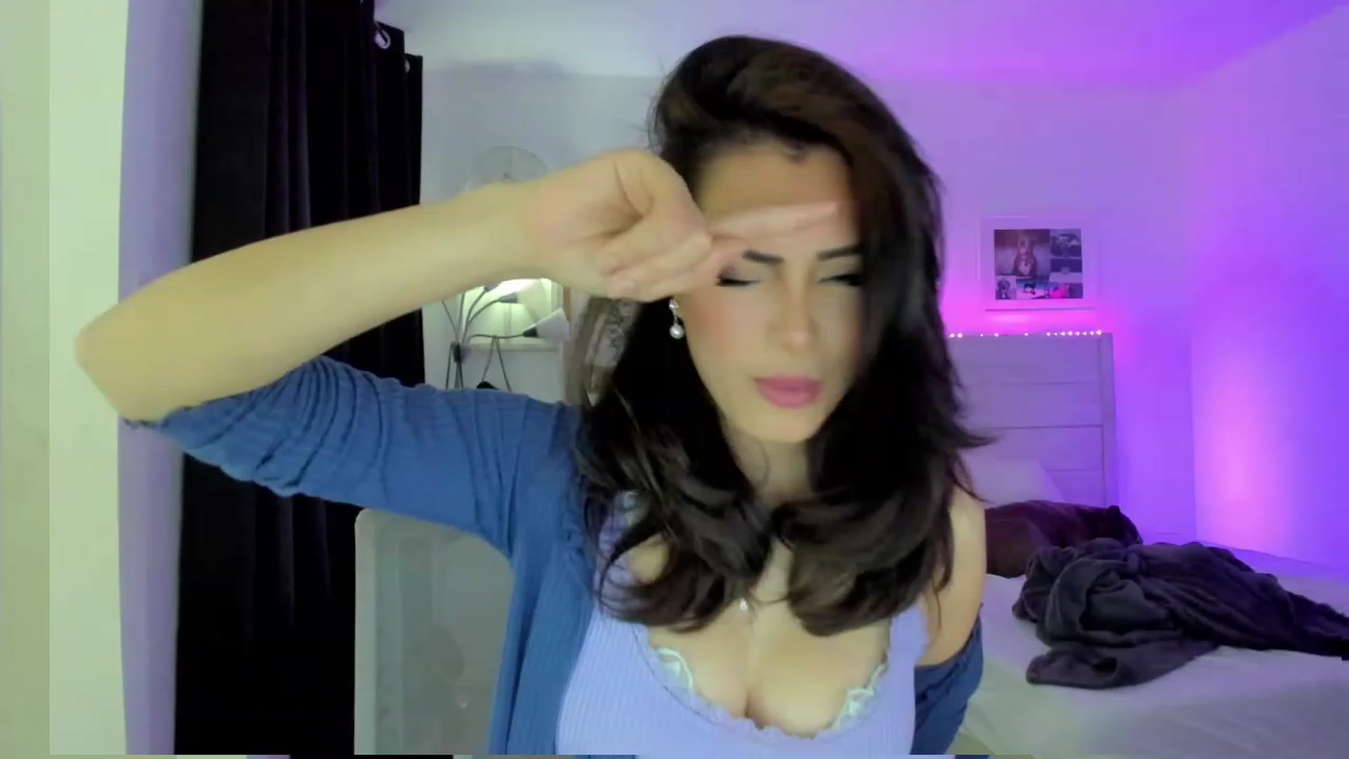 Gallery image thumbnail from Bunni_'s myfreecams stream on, 04/18/2023, 06:34 image 16 of 20